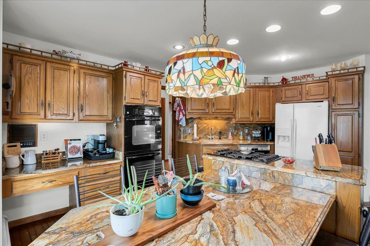 523 Lathrop Avenue, Algonac, MI 48001 — Photo 30