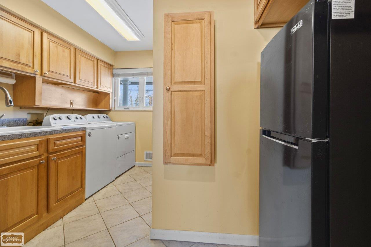 32680 S River Road, MI — Photo 21