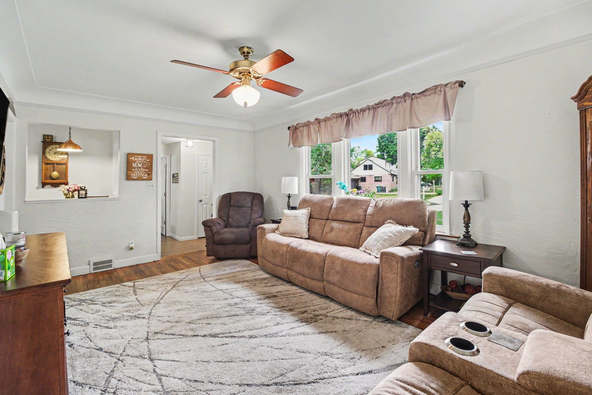88 Hill Circle Drive, Waterford, MI 48328 — Photo 4