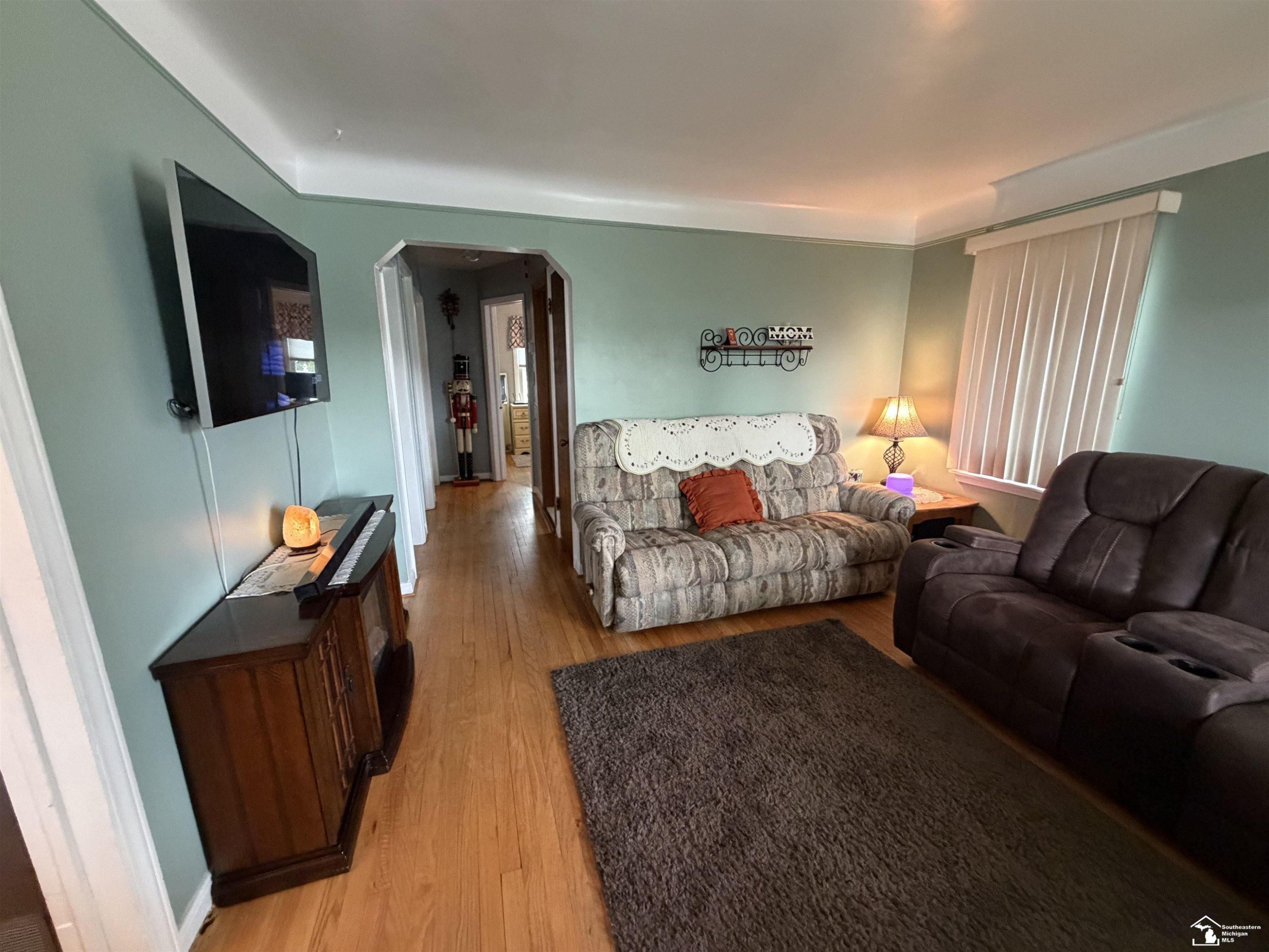 45 Cleveland Street, Trenton, MI 48183 — Photo 5