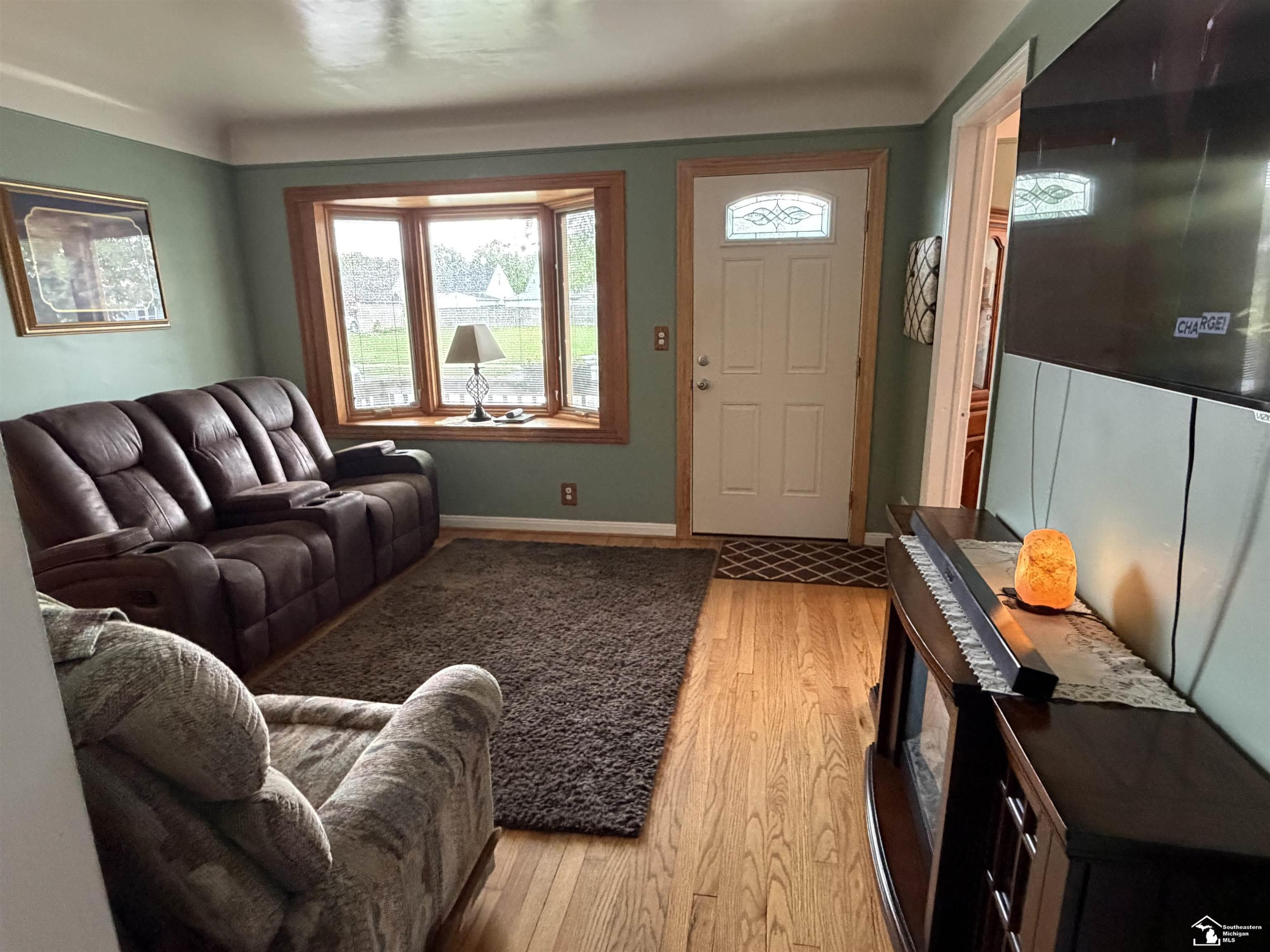 45 Cleveland Street, Trenton, MI 48183 — Photo 6