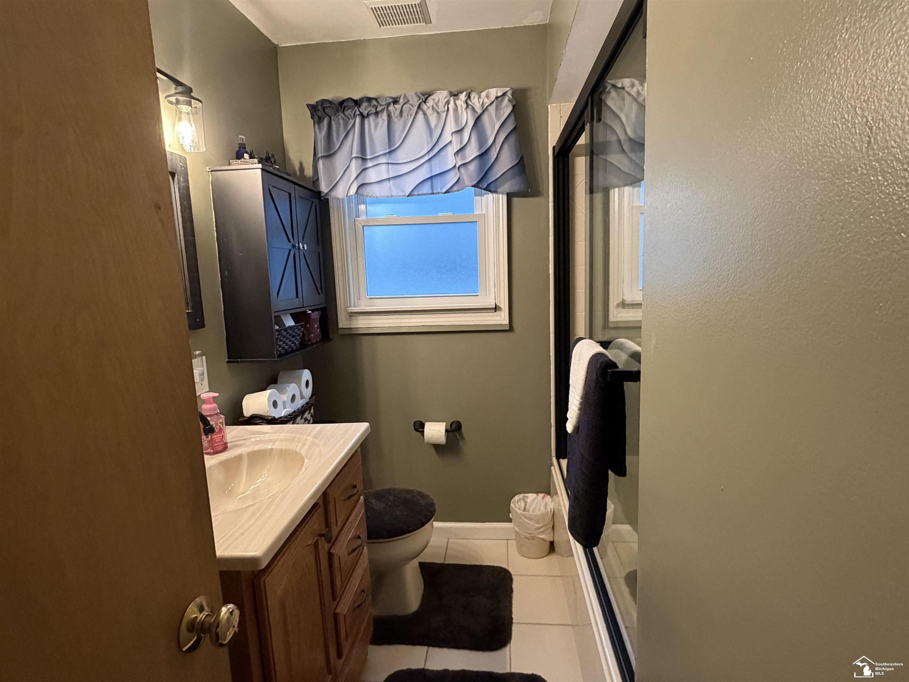 45 Cleveland Street, Trenton, MI 48183 — Photo 12
