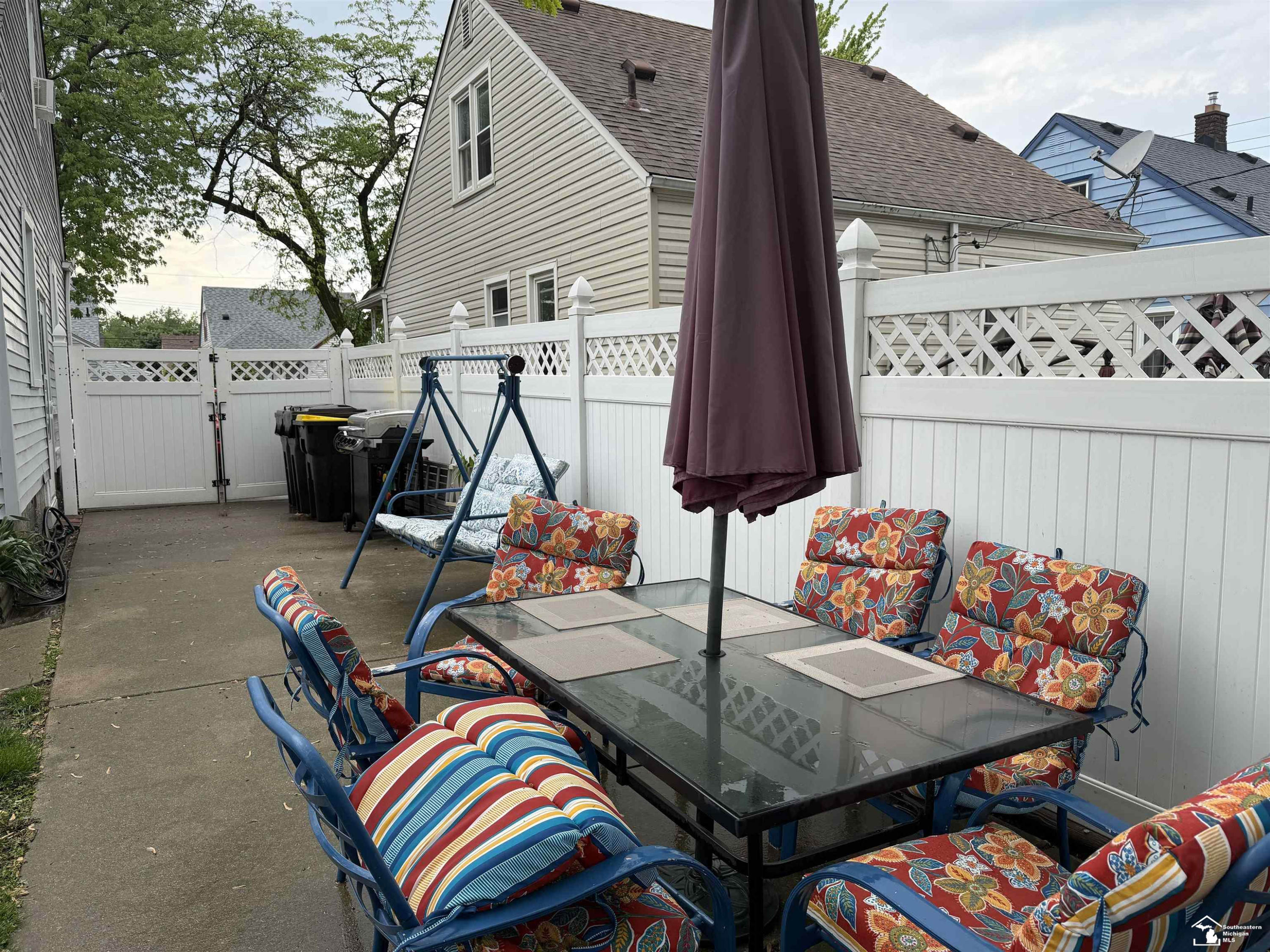 45 Cleveland Street, Trenton, MI 48183 — Photo 22