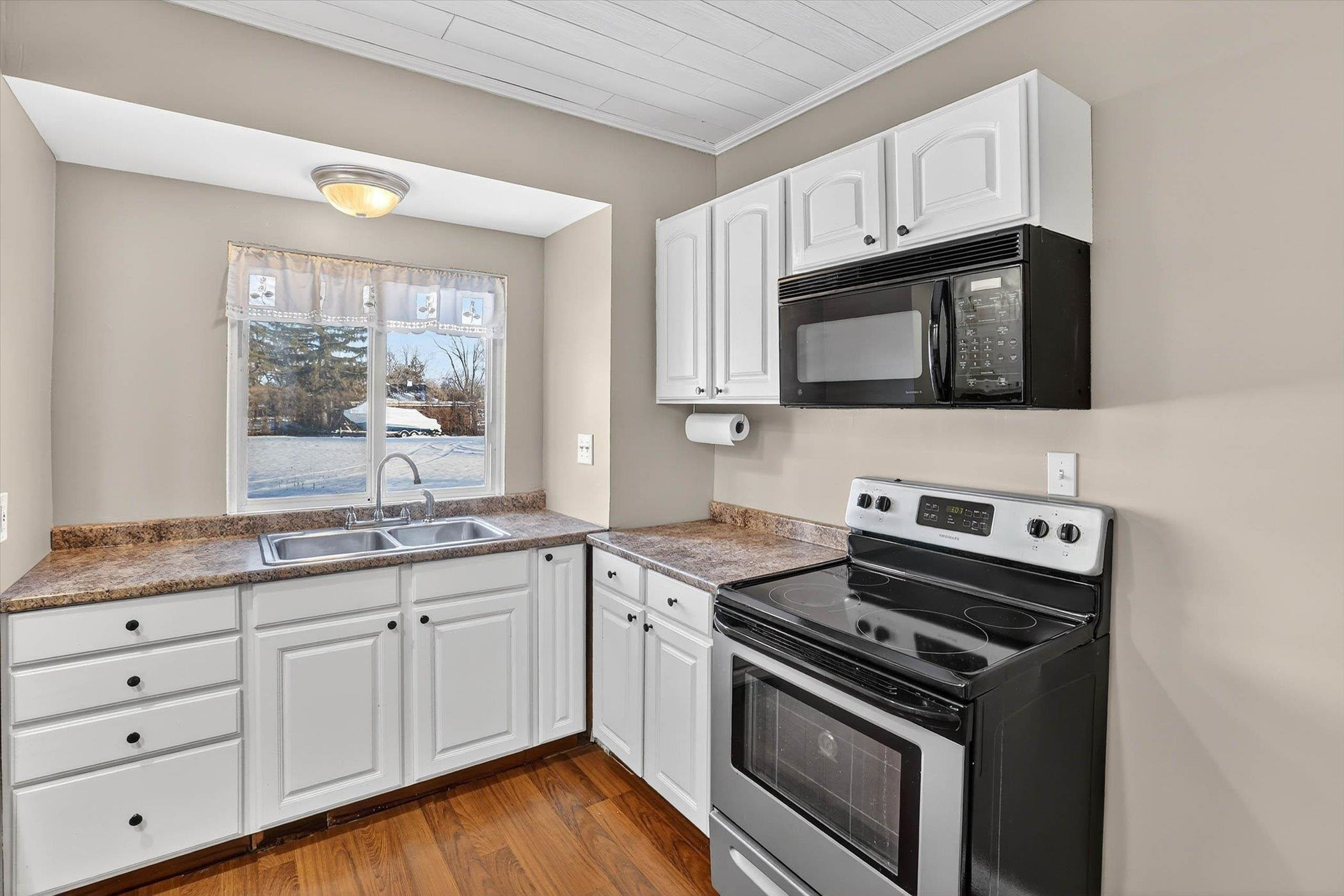 611 W Flint Street, Davison, MI 48423 — Photo 13