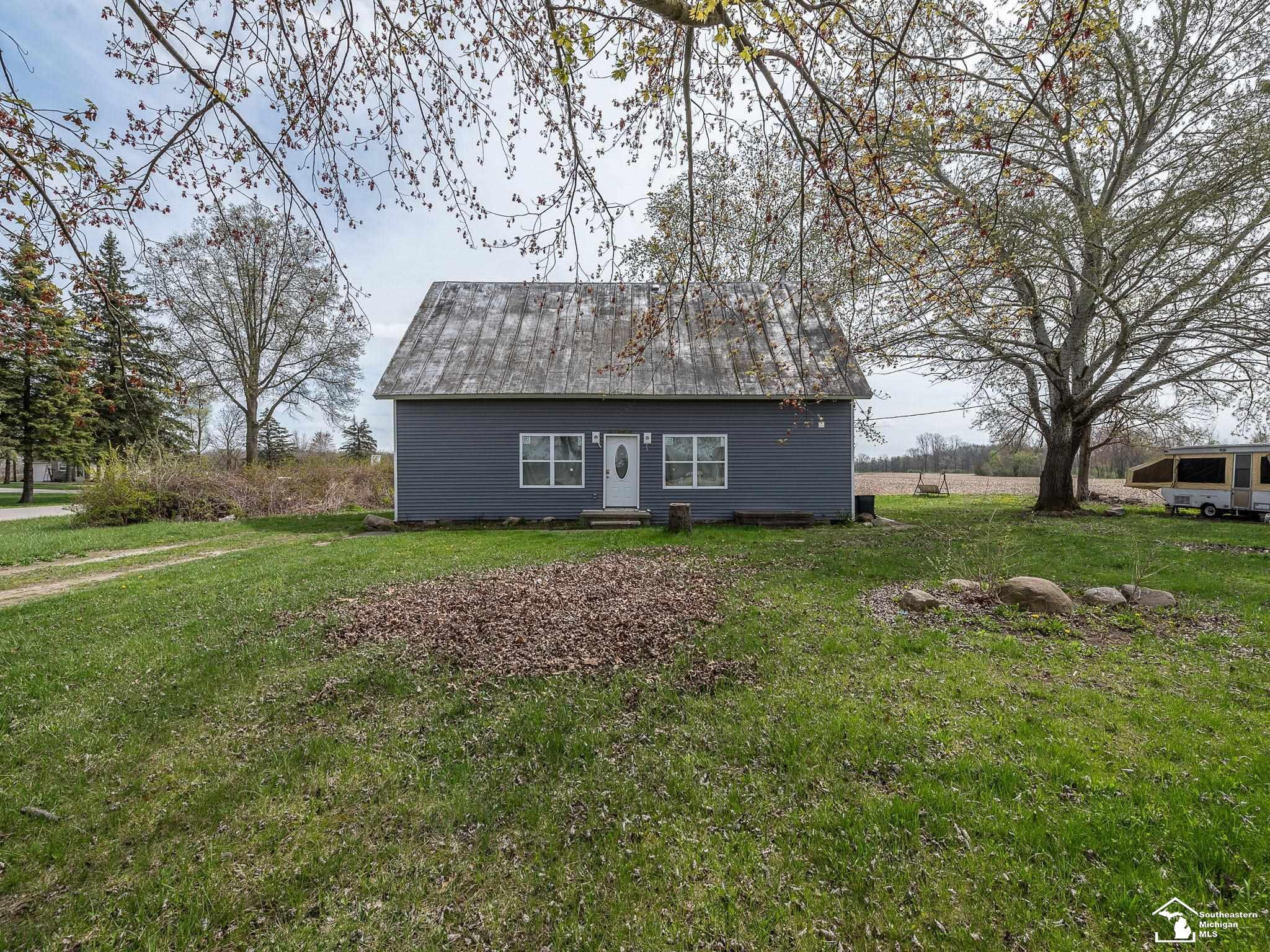13680 Martinsville Road, Carleton, MI 48117 — Photo 21