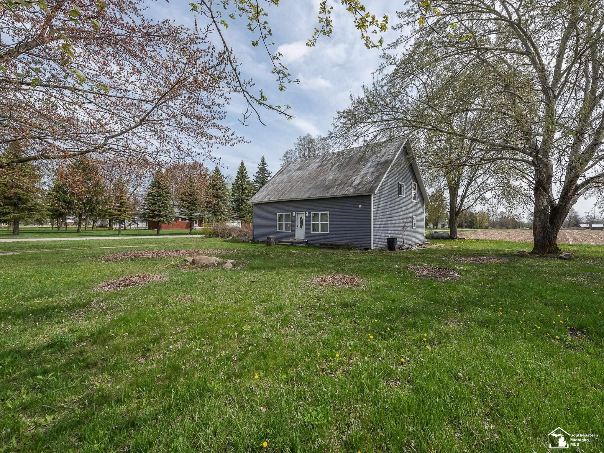 13680 Martinsville Road, Carleton, MI 48117 — Photo 22