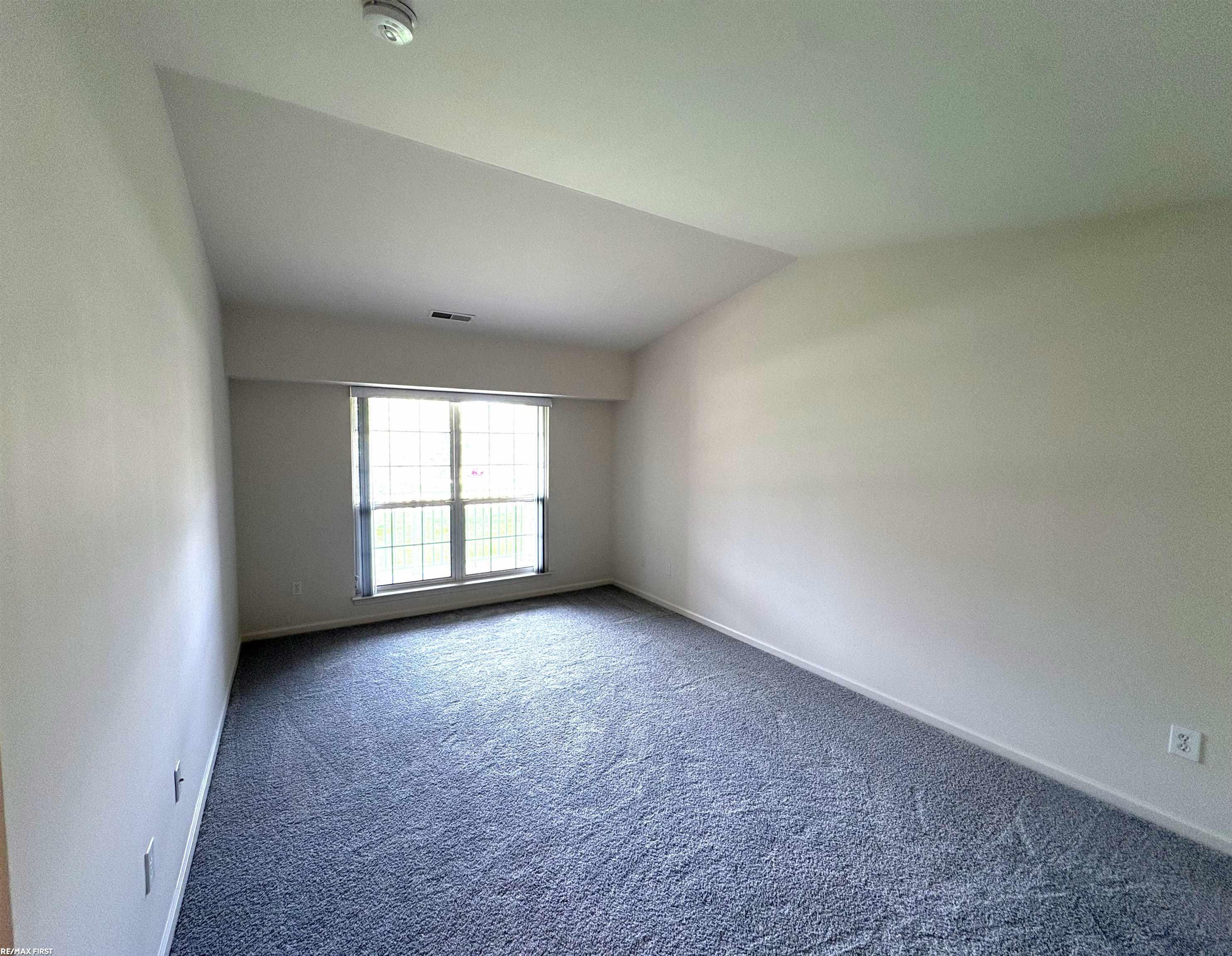 27001 Carrington Place, MI — Photo 10