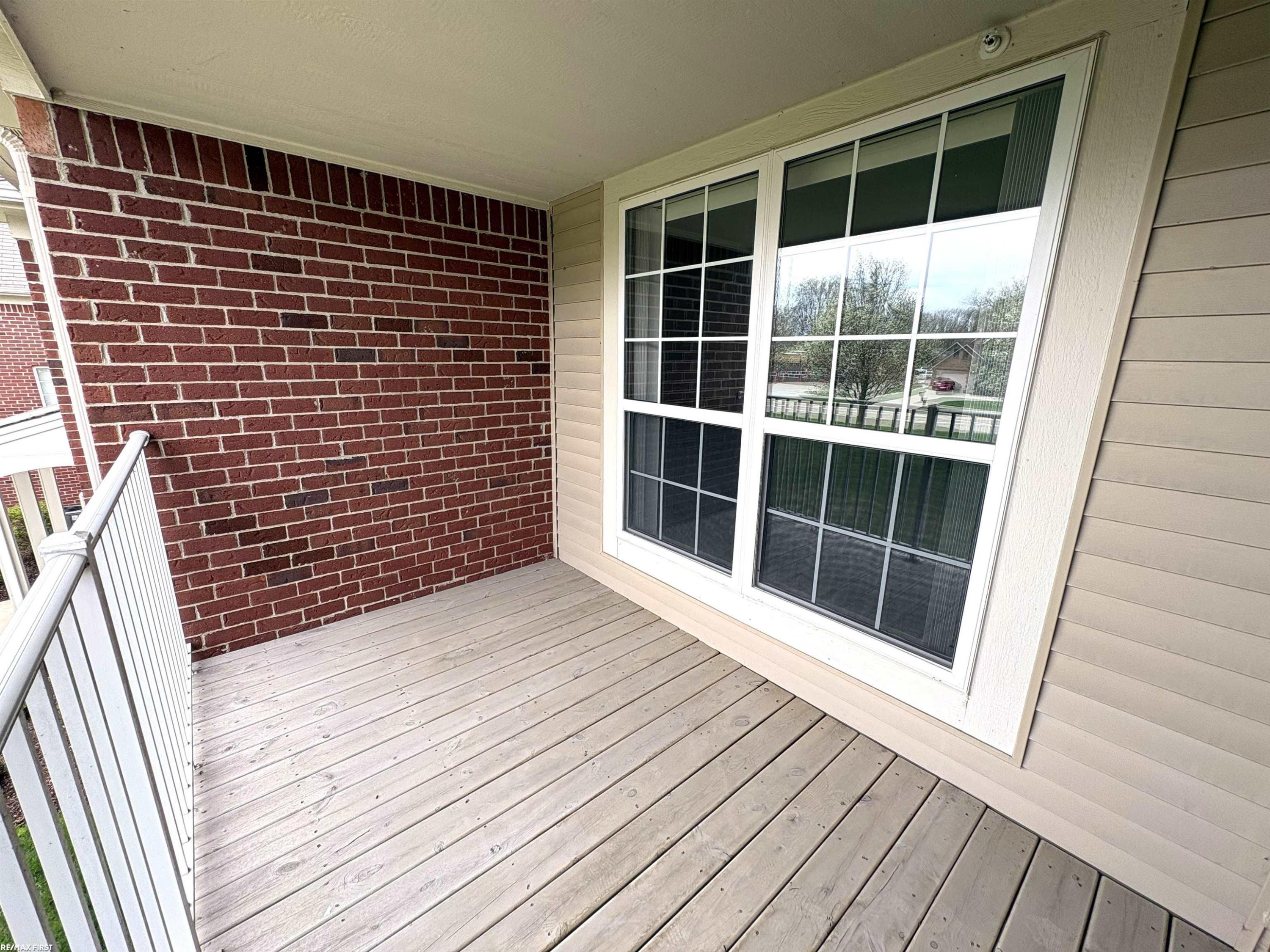 27001 Carrington Place, MI — Photo 22