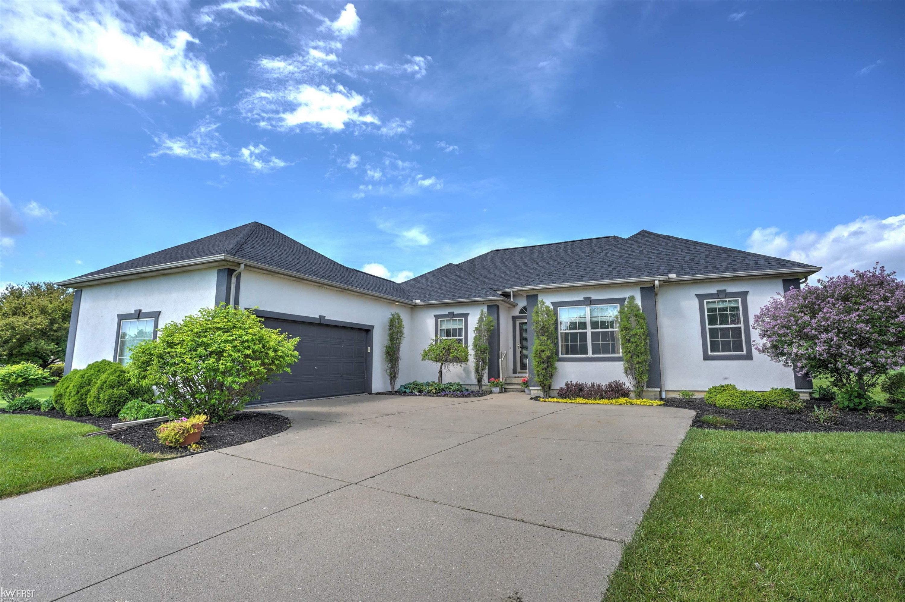 9484 Aspen View Drive, Grand Blanc, MI 48439 — Photo 49