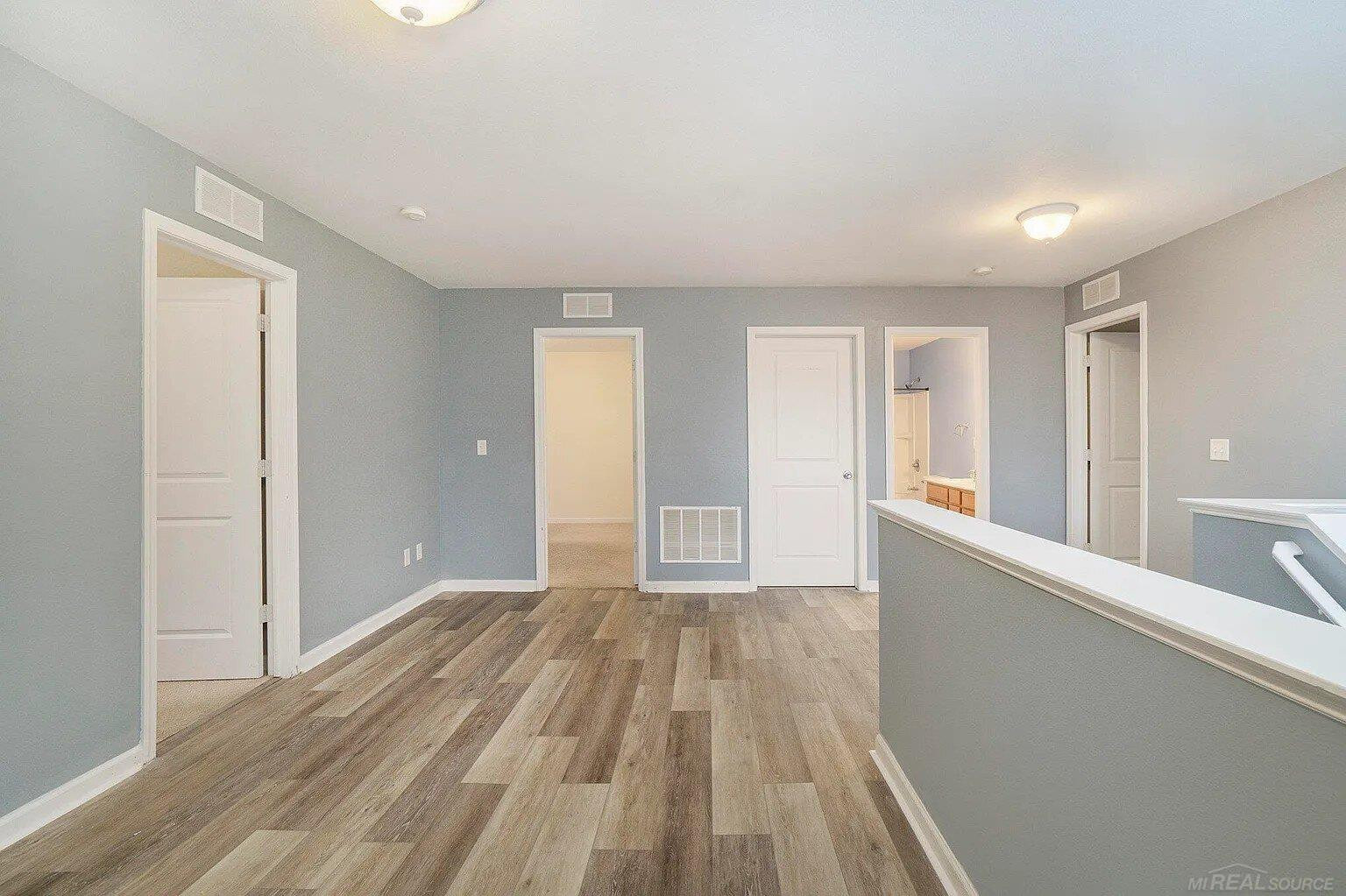 6231 Stable Glen Court, Kalamazoo, MI 49009 — Photo 2