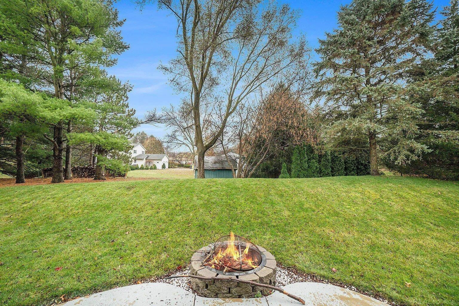6231 Stable Glen Court, Kalamazoo, MI 49009 — Photo 26
