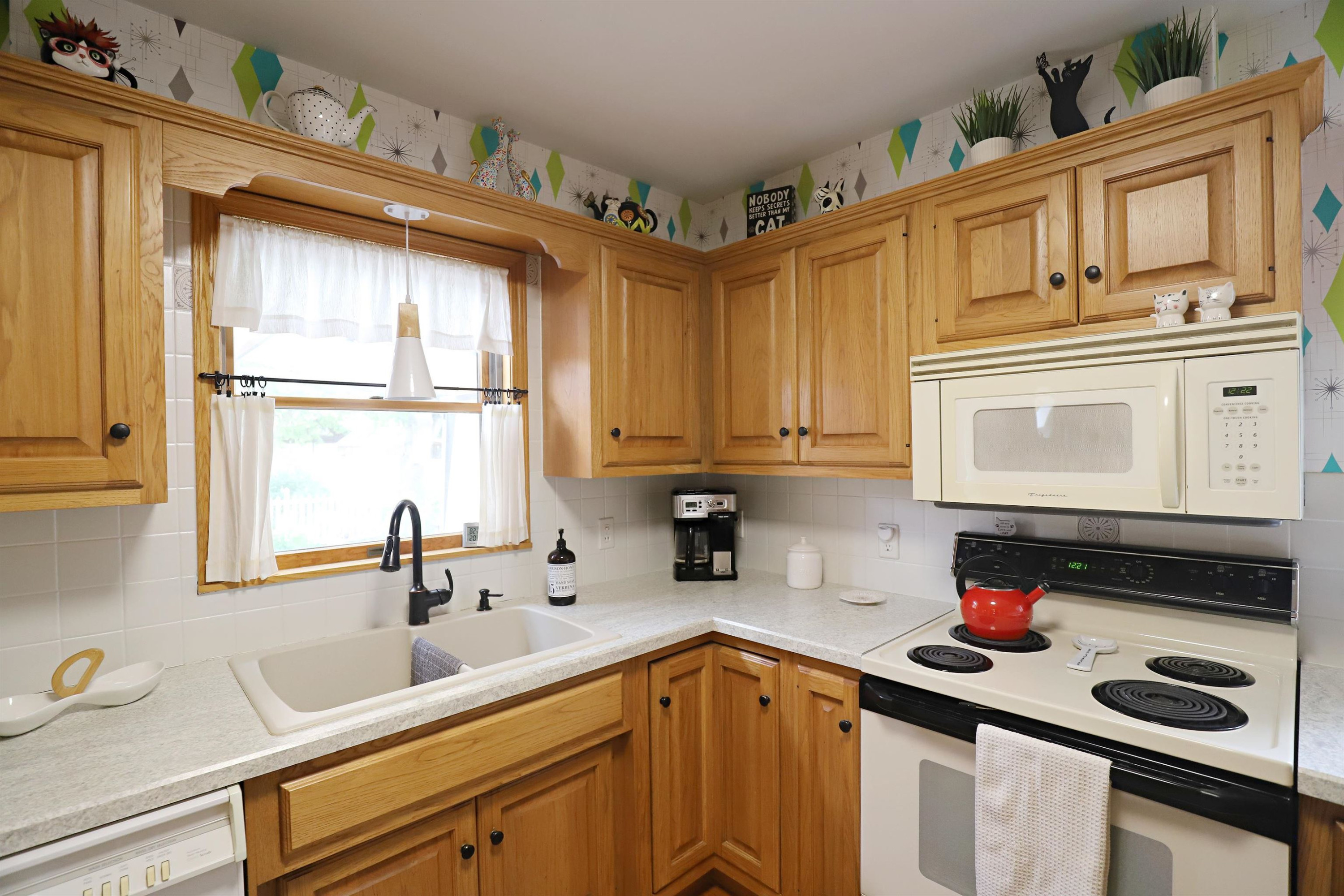 9409 Butternut Street, New Lothrop, MI 48460 — Photo 13
