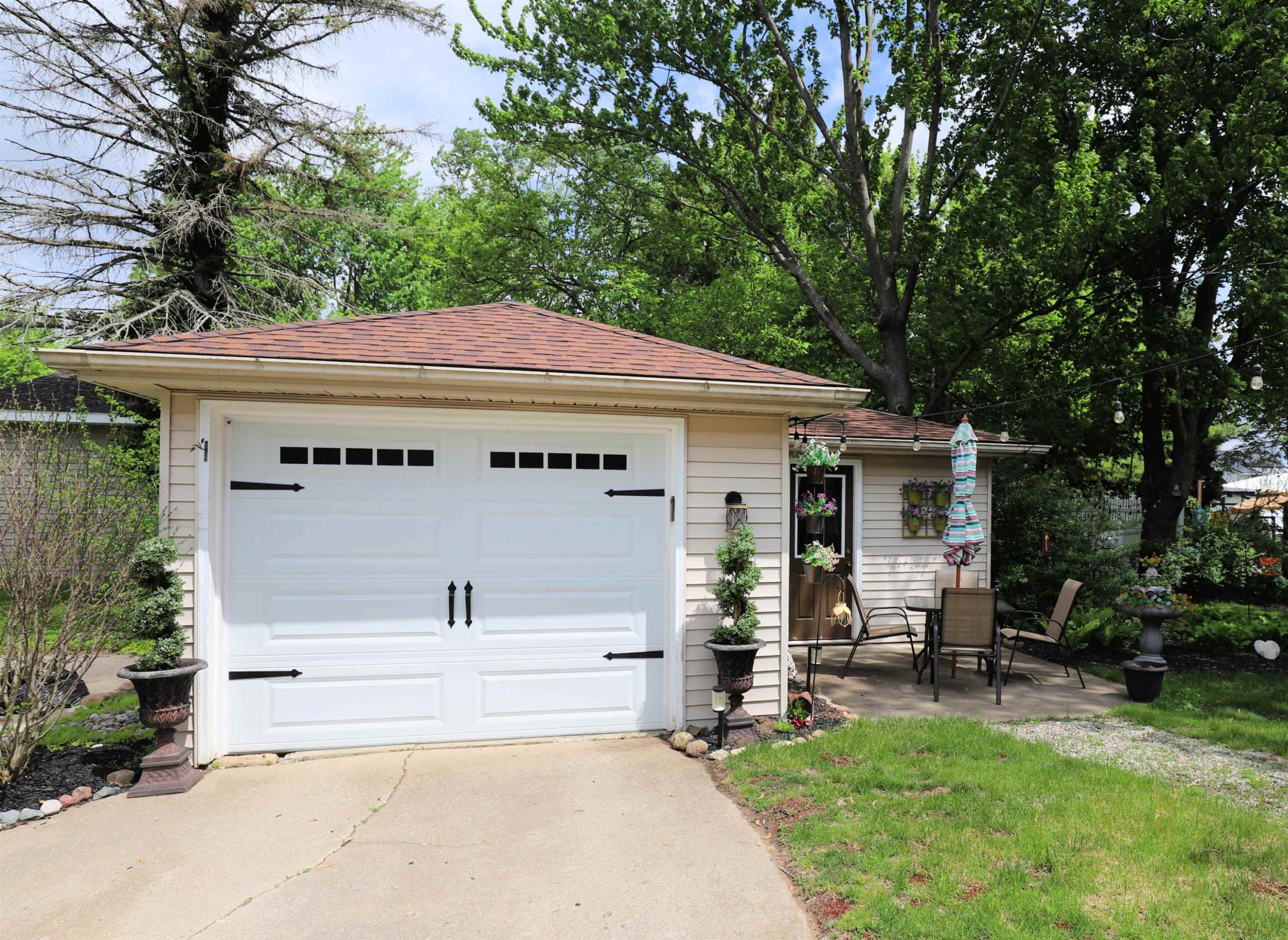 9409 Butternut Street, New Lothrop, MI 48460 — Photo 19