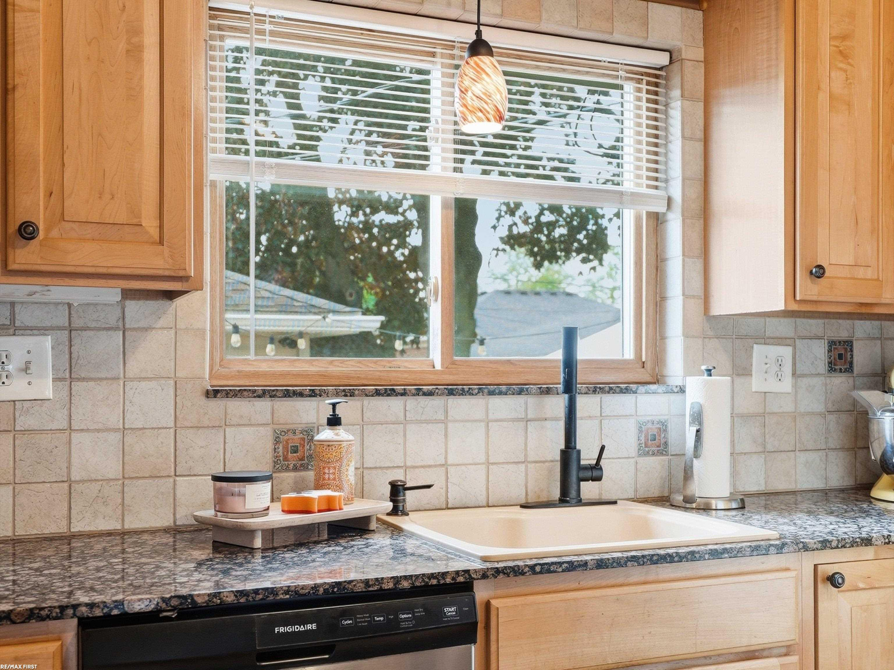 26301 San Rosa Drive, Saint Clair Shores, MI 48081 — Photo 10