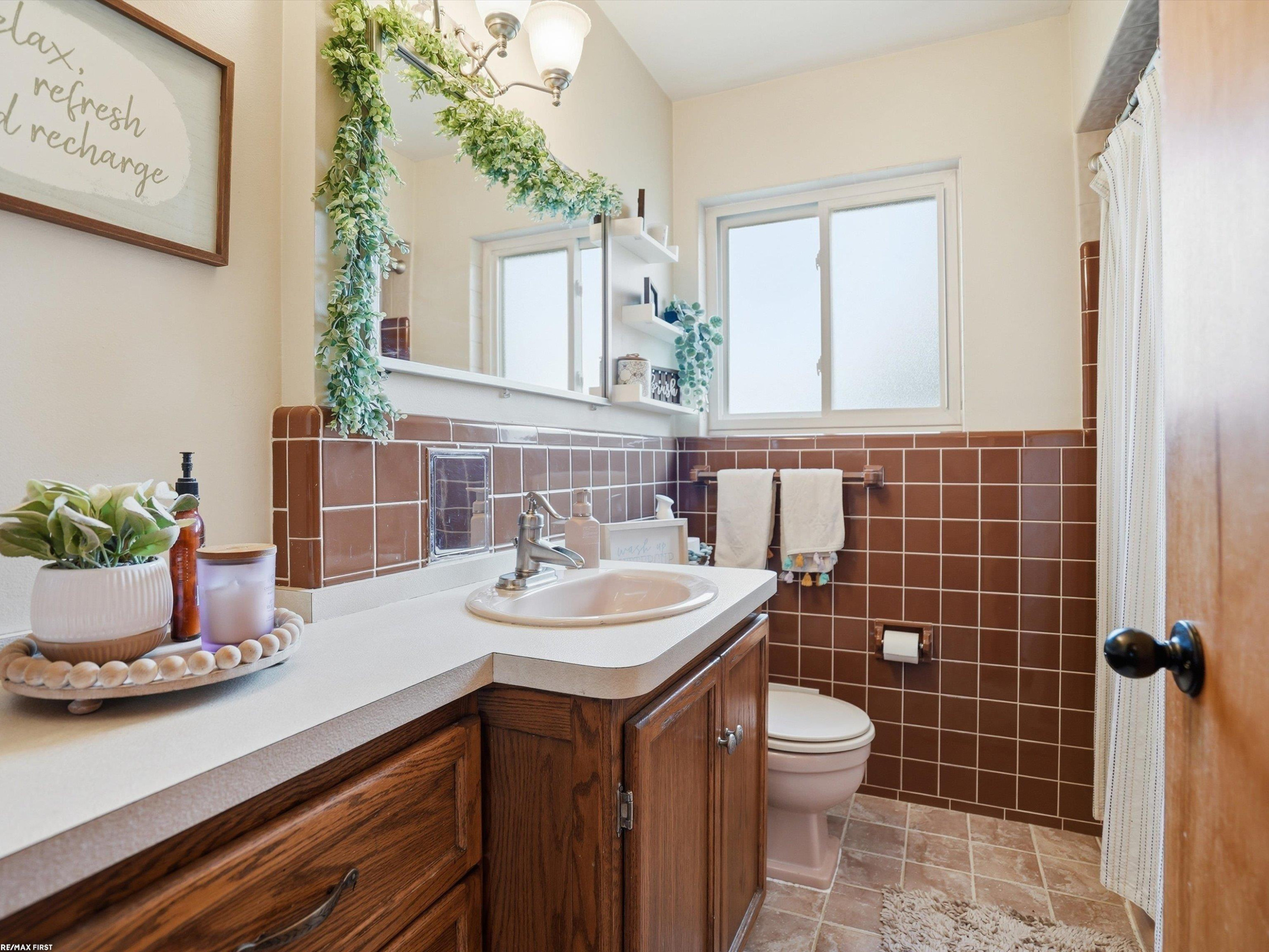 26301 San Rosa Drive, Saint Clair Shores, MI 48081 — Photo 15