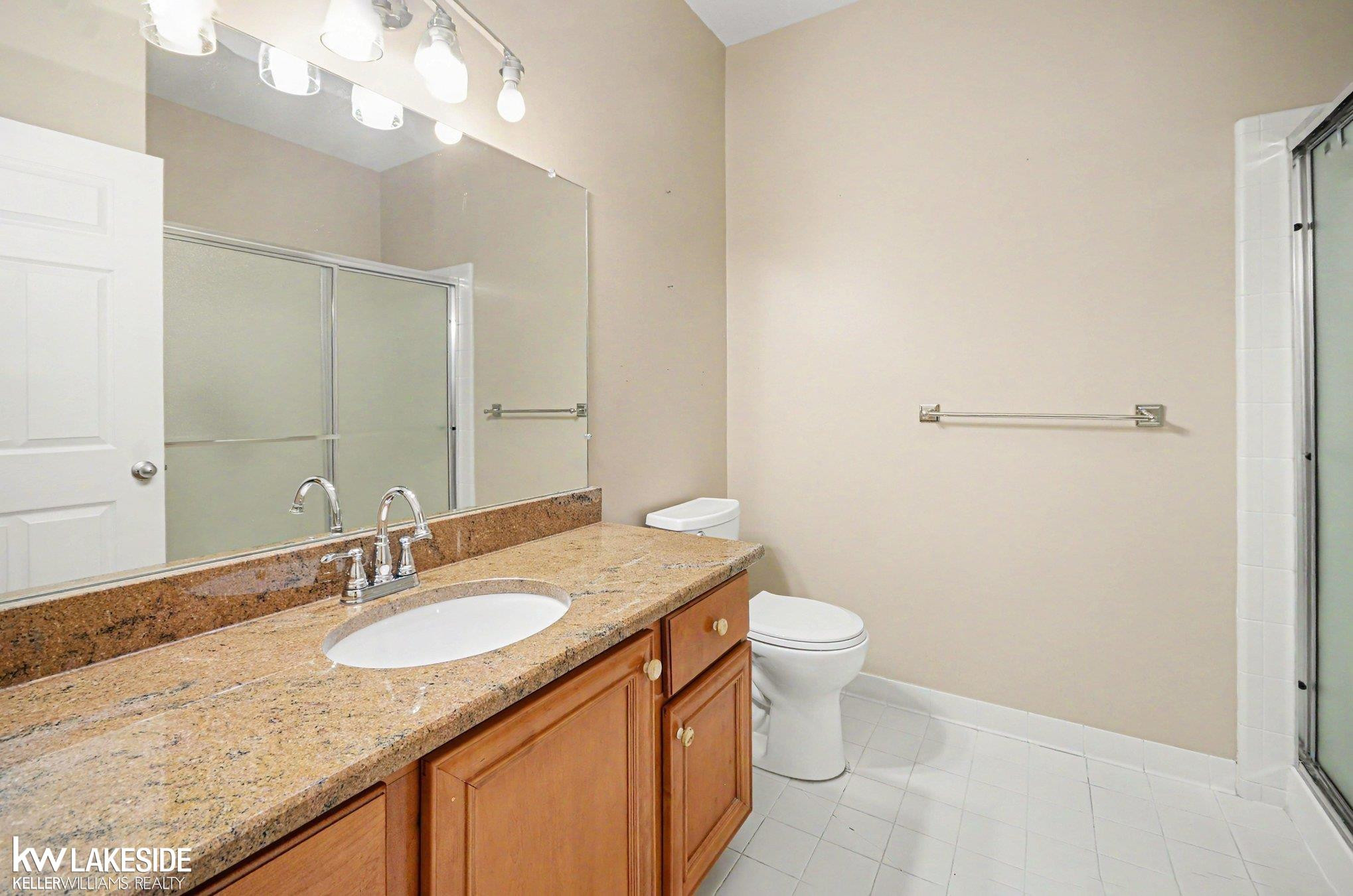 13640 Silver Birch Circle, Utica, MI 48315 — Photo 8
