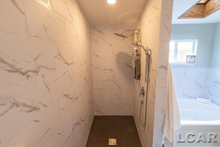 7729 Kingsley Drive, Onsted, MI 49265 — Photo 17