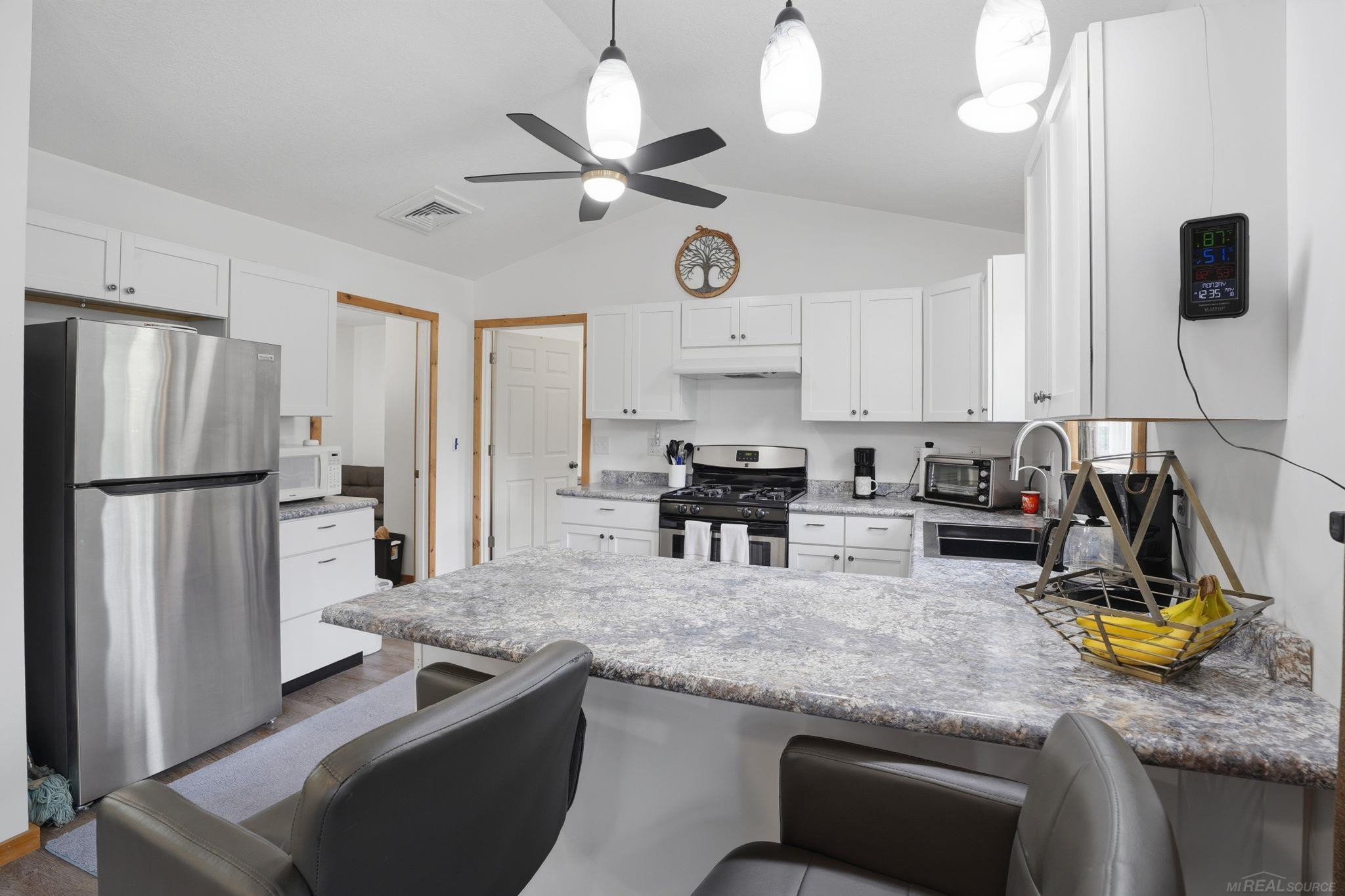 4742 Old Plank Road, Onondaga, MI 49264 — Photo 9