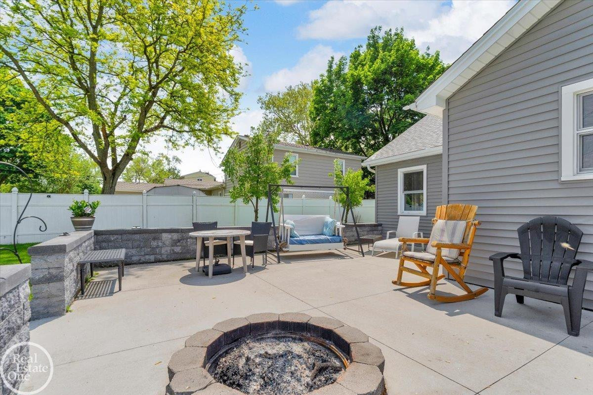 47840 Greenview Road, Shelby Twp, MI 48317 — Photo 31