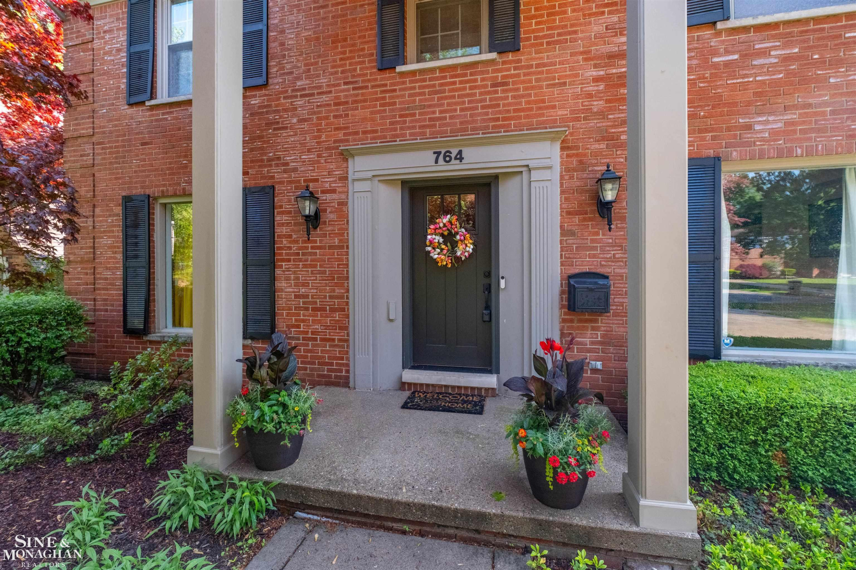 764 Pemberton Road, Grosse Pointe Park, MI 48230 — Photo 2