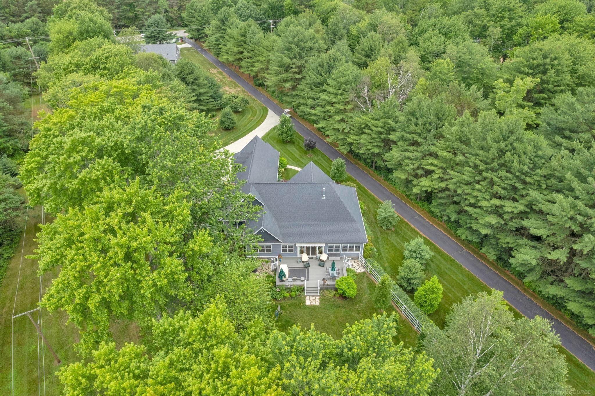 3905 Lakeshore Road, Lexington, MI 48450 — Photo 10