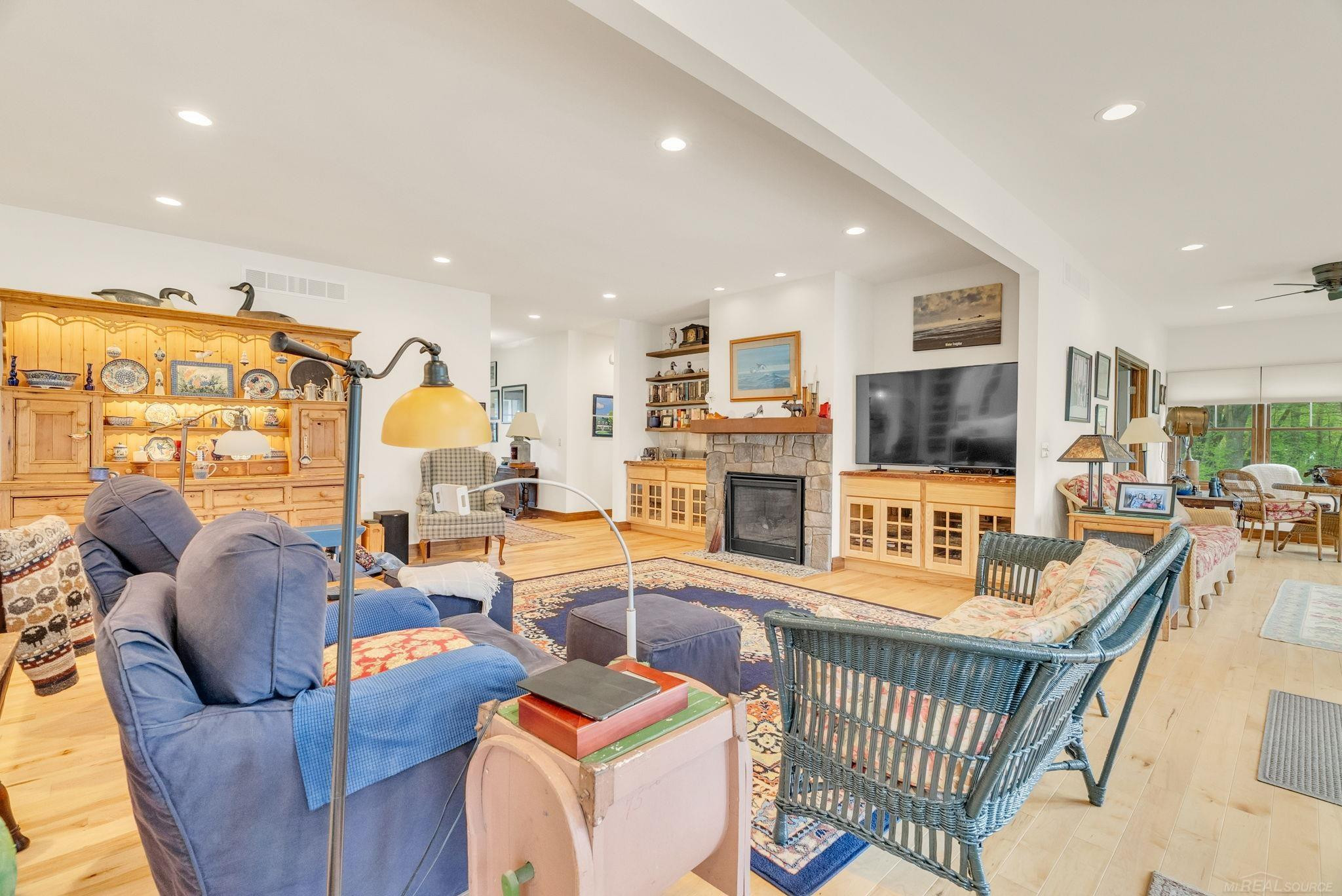 3905 Lakeshore Road, Lexington, MI 48450 — Photo 15