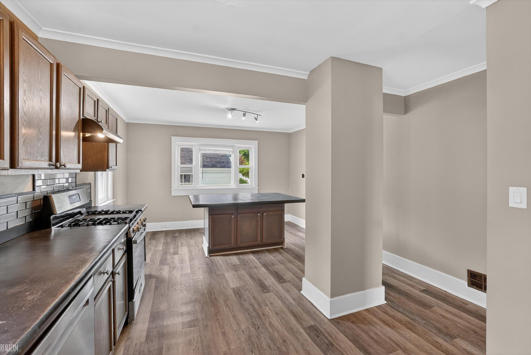 138 Trier Street, Saginaw, MI 48602 — Photo 14