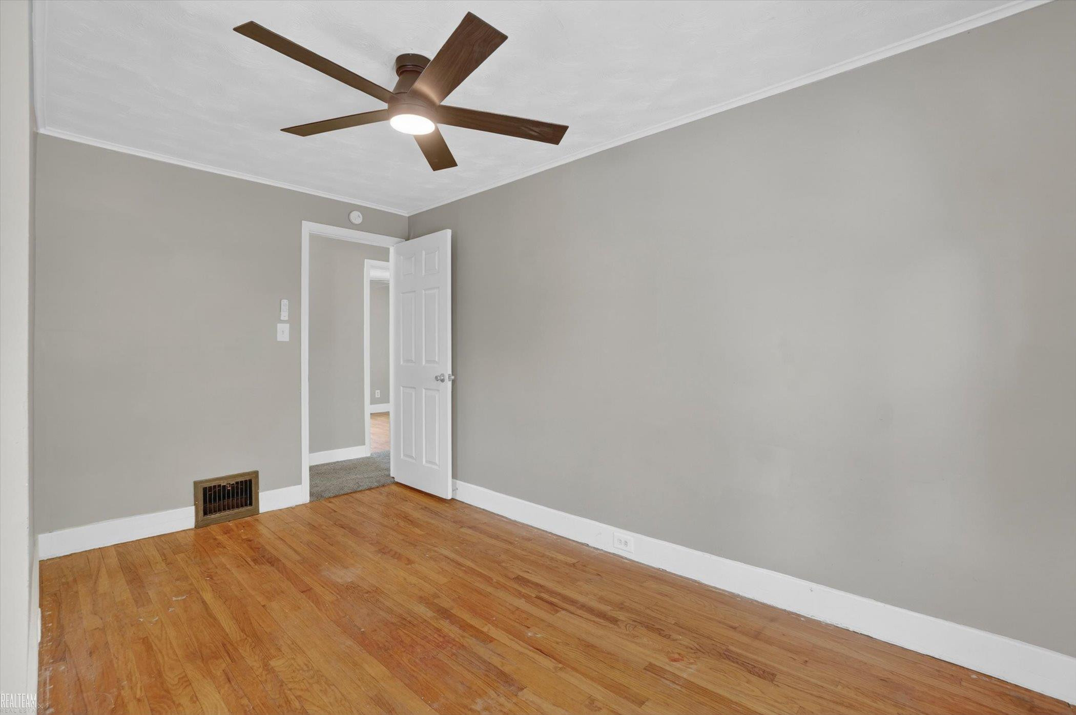 138 Trier Street, Saginaw, MI 48602 — Photo 19