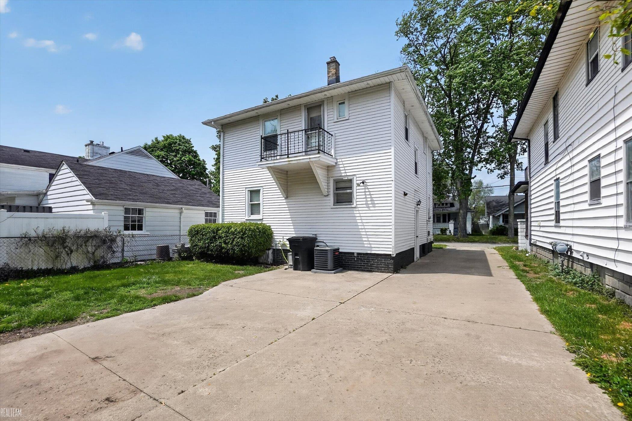 138 Trier Street, Saginaw, MI 48602 — Photo 37
