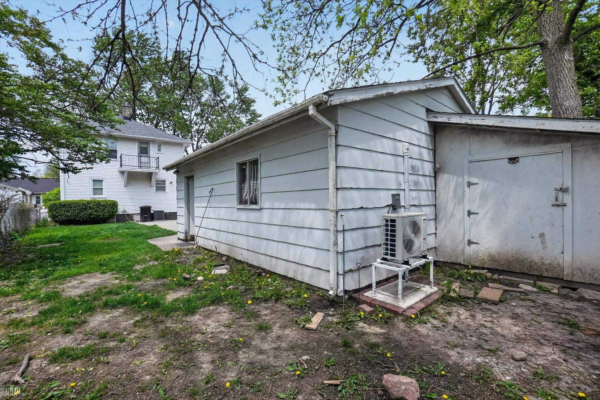 138 Trier Street, Saginaw, MI 48602 — Photo 41