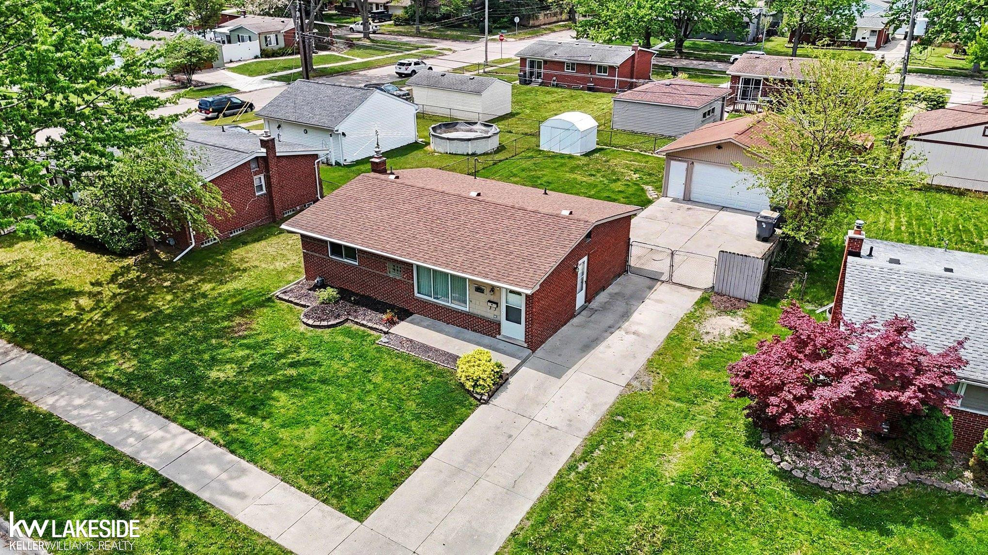 35619 Seville Street, Clinton Twp, MI 48035 — Photo 5