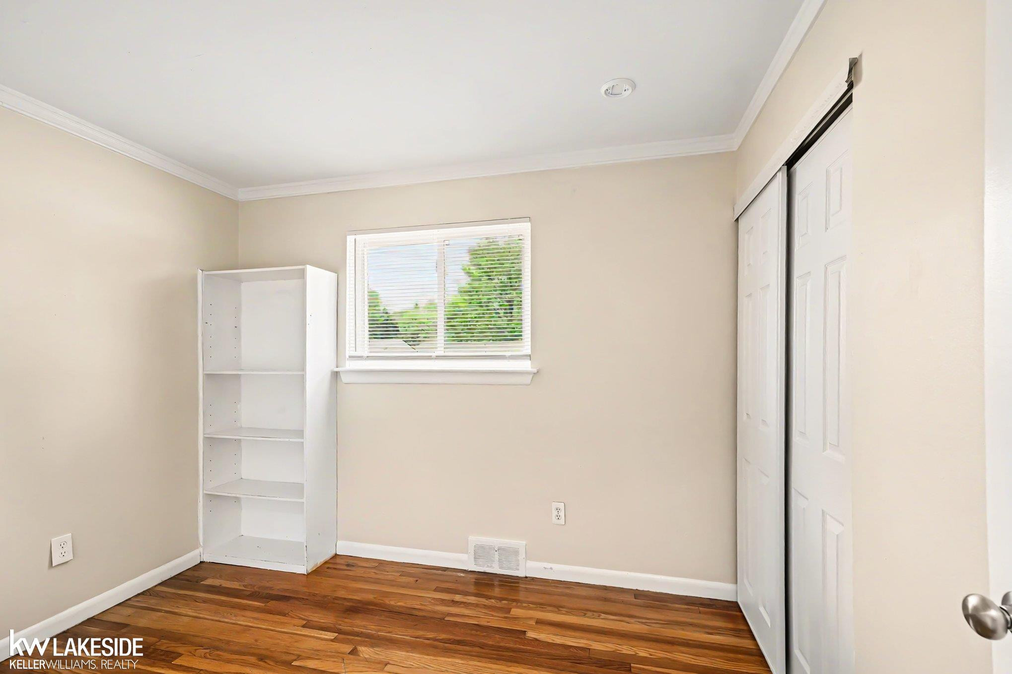 35619 Seville Street, Clinton Twp, MI 48035 — Photo 16