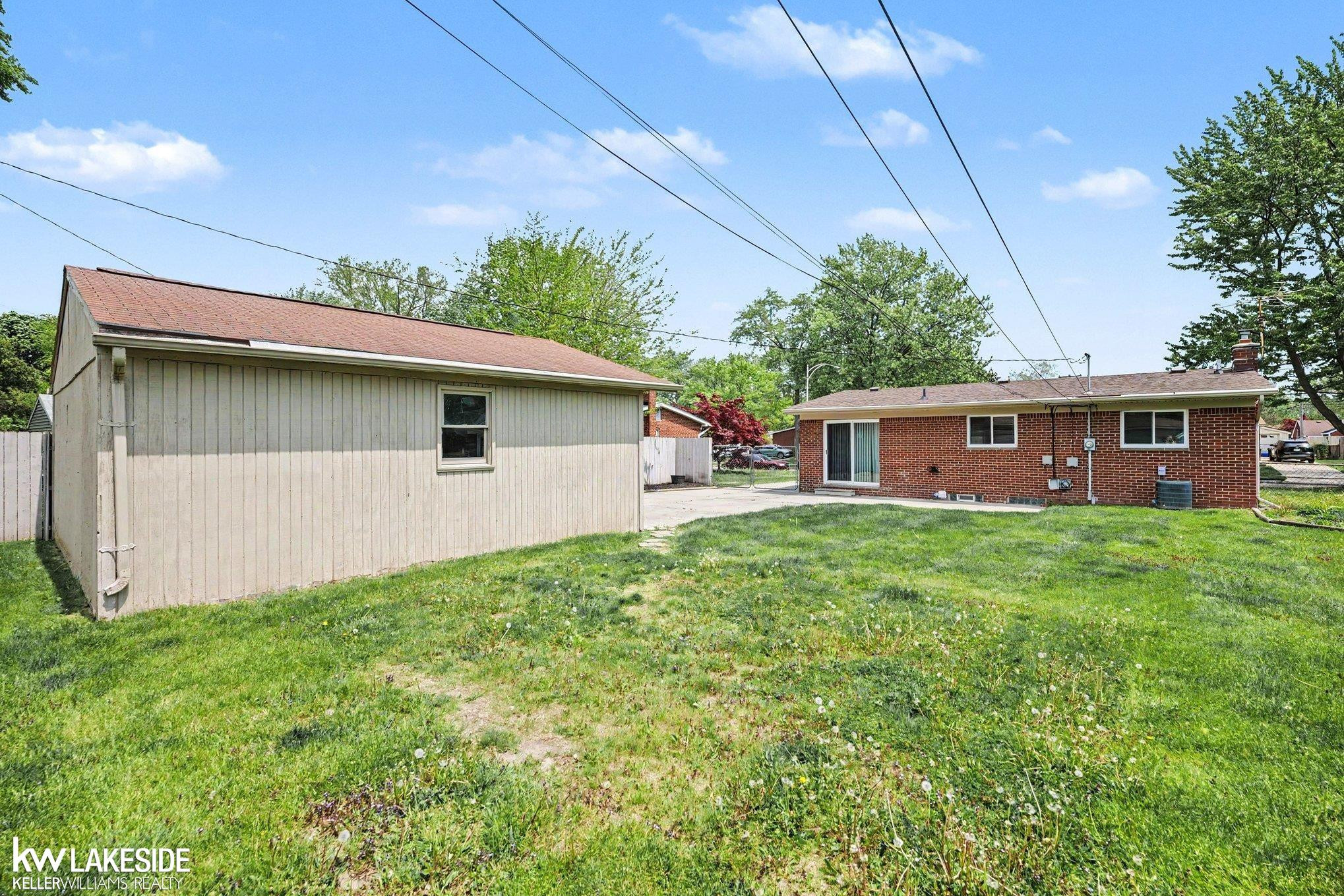 35619 Seville Street, Clinton Twp, MI 48035 — Photo 27