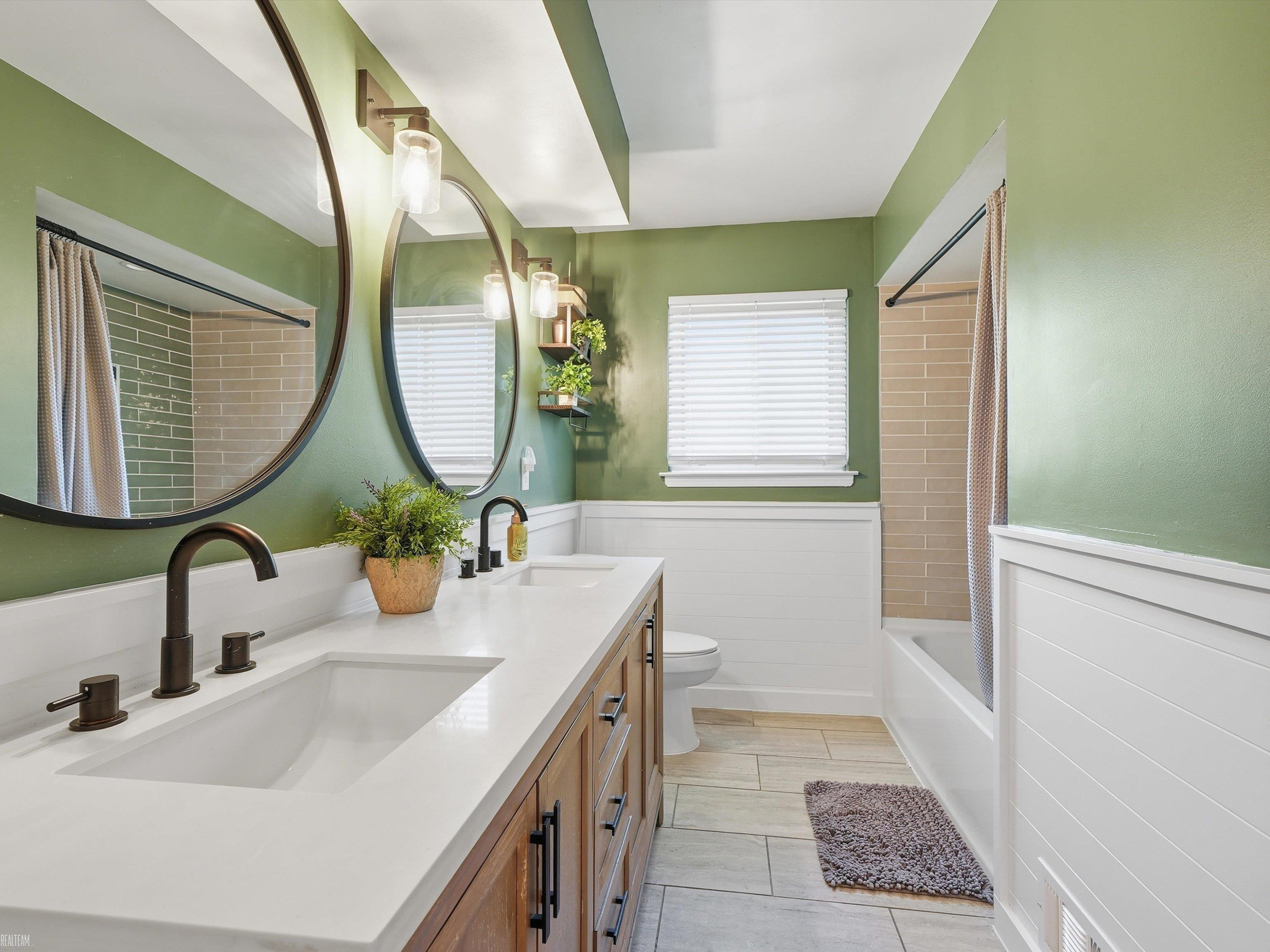 45553 Klingkammer Street, Utica, MI 48317 — Photo 19
