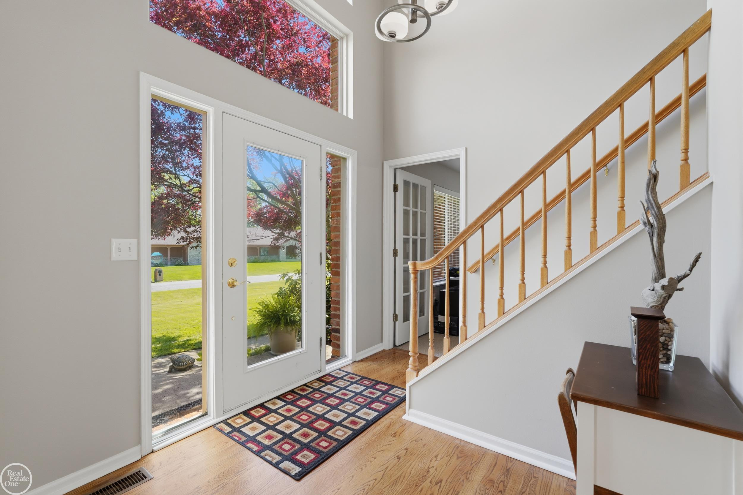7554 Cedar Creek Drive, White Lake, MI 48383 — Photo 5