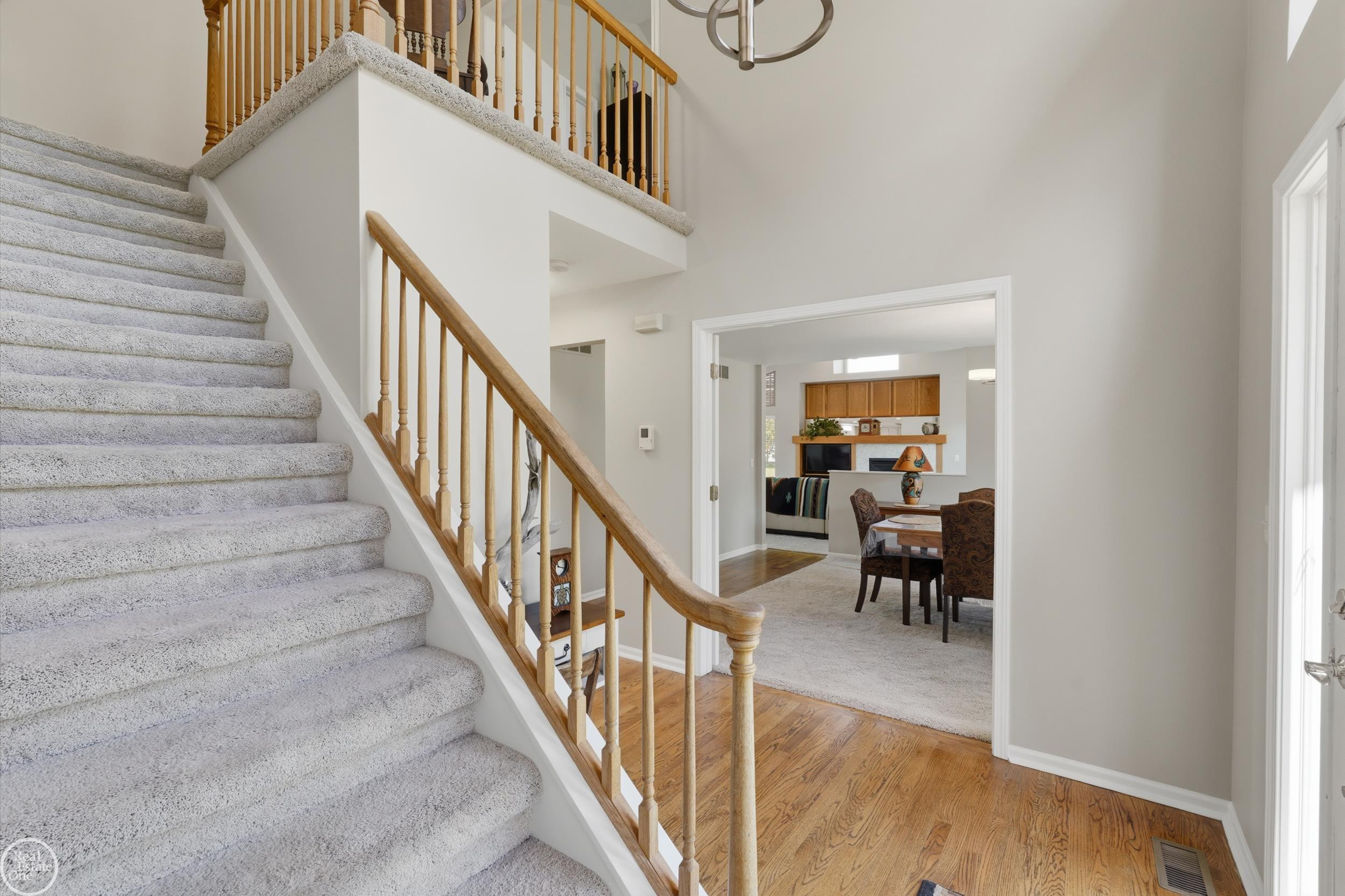 7554 Cedar Creek Drive, White Lake, MI 48383 — Photo 6