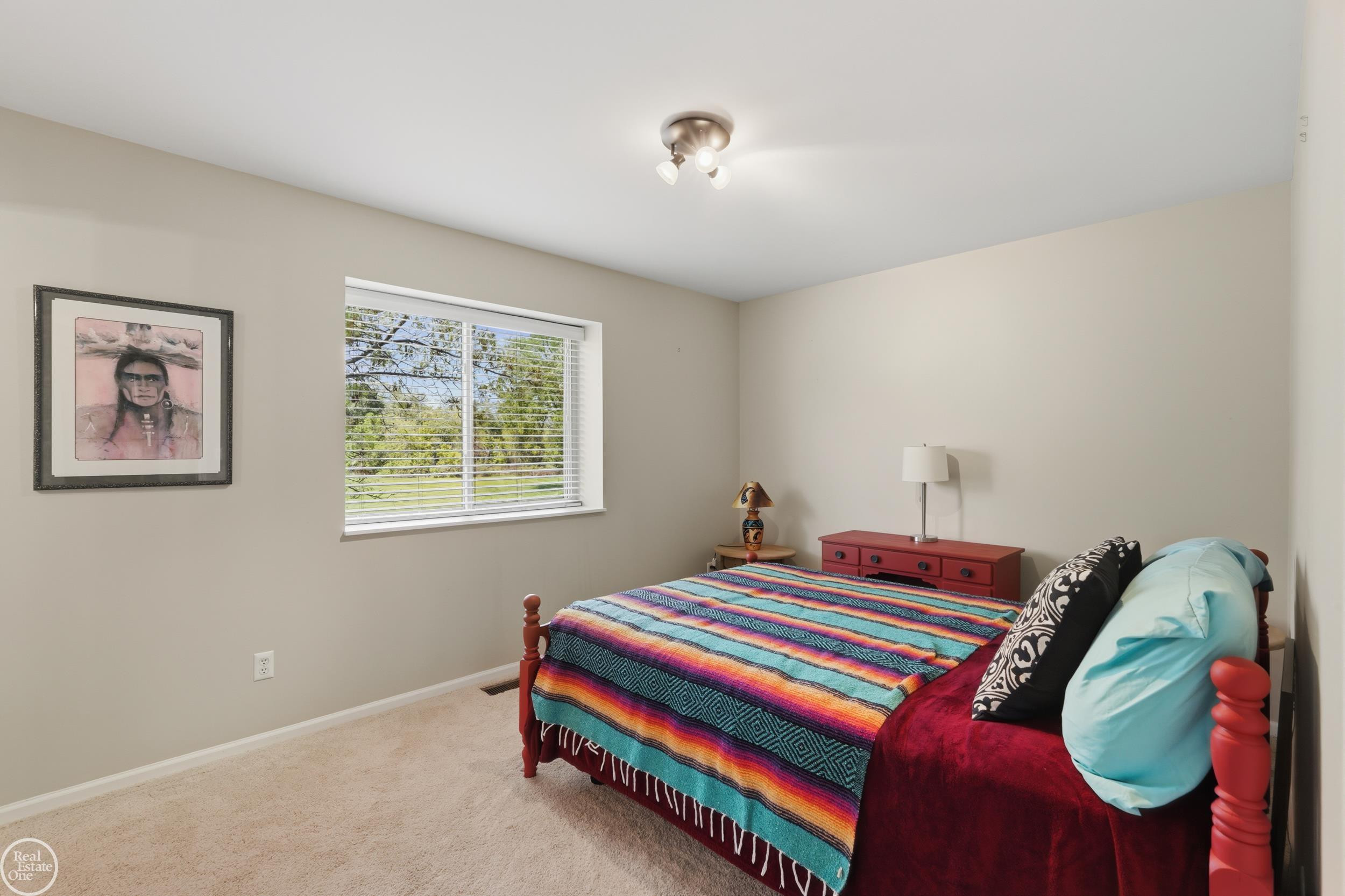 7554 Cedar Creek Drive, White Lake, MI 48383 — Photo 30