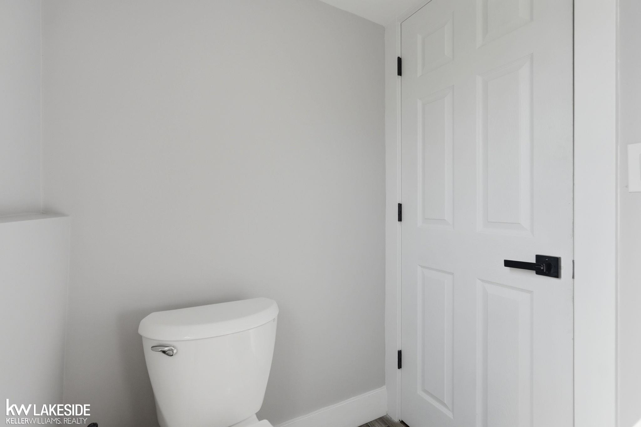 40916 Pickett Ridge Road, Sterling Heights, MI 48313 — Photo 23