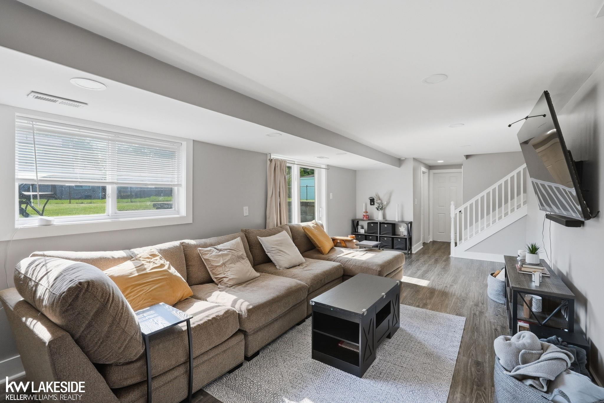 40916 Pickett Ridge Road, Sterling Heights, MI 48313 — Photo 25