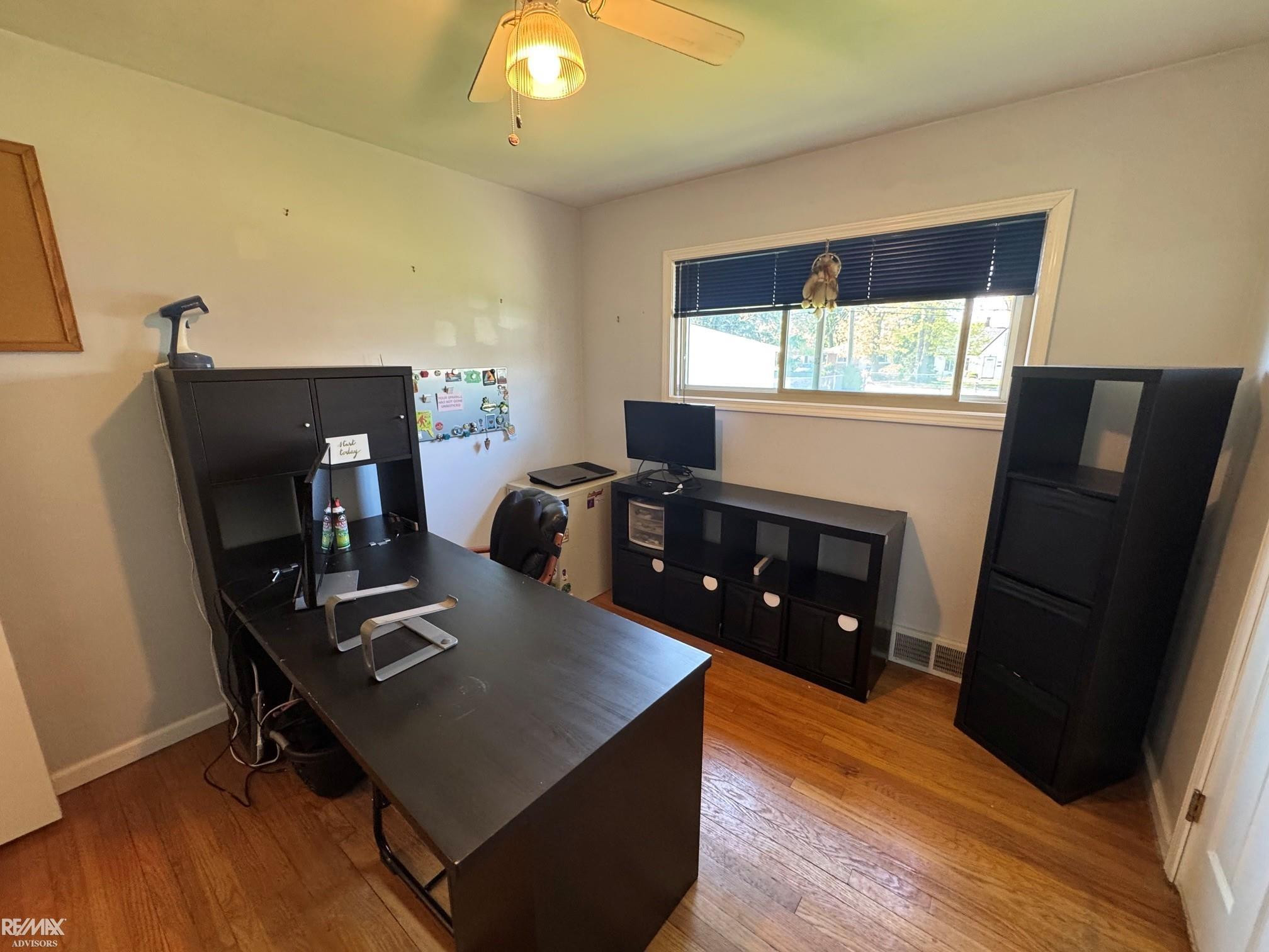 8430 Darlene Street, Warren, MI 48093 — Photo 6