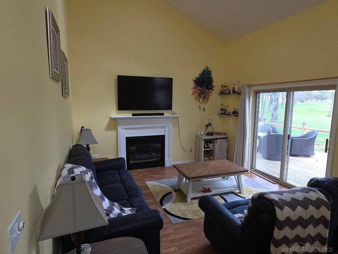 5700 Royal Court Court, MI 48624 — Photo 15