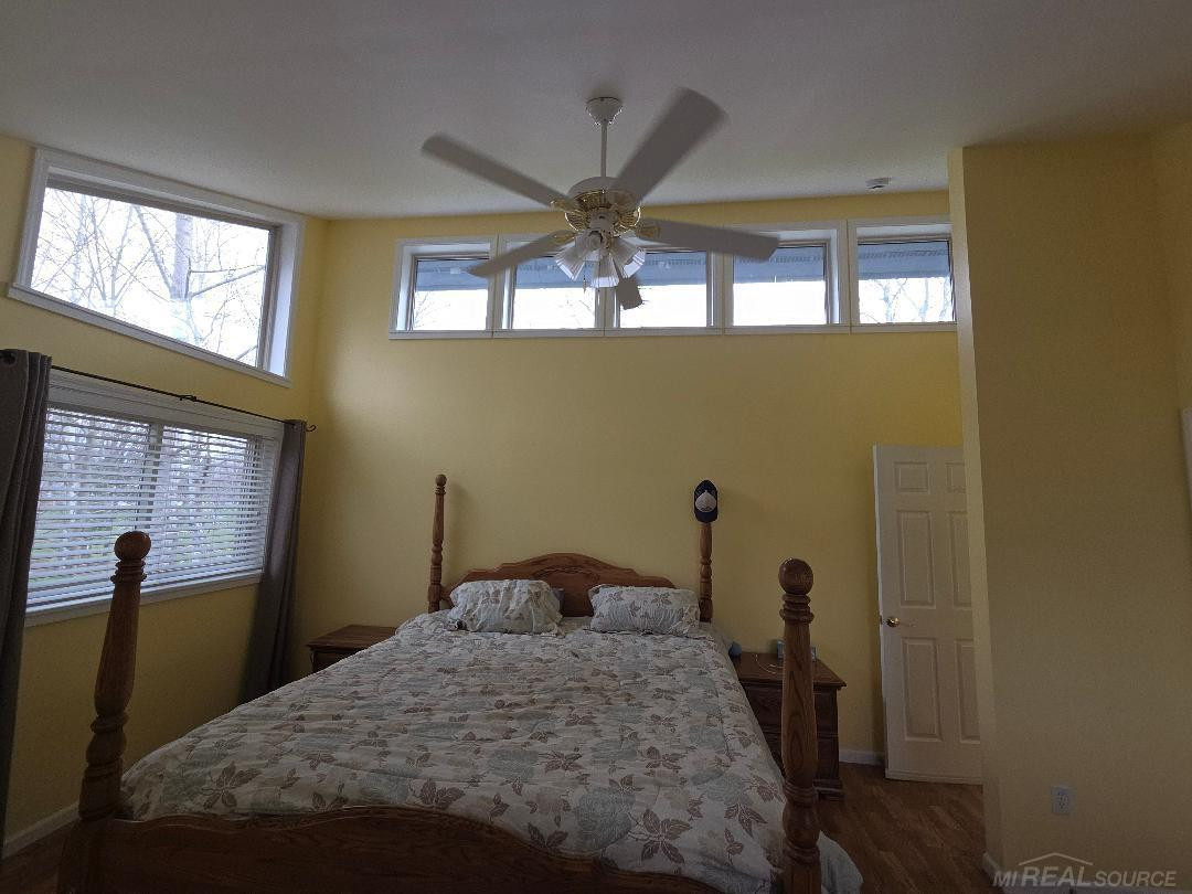 5700 Royal Court Court, MI 48624 — Photo 20