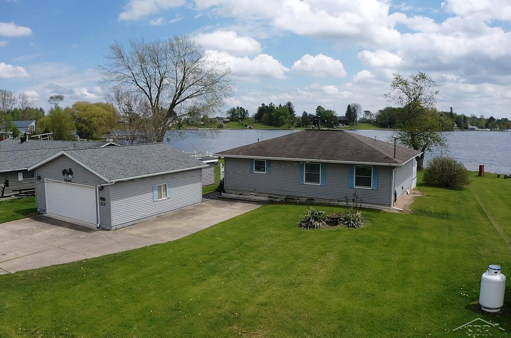 3045 W Lakeside Drive, West Branch, MI 48661