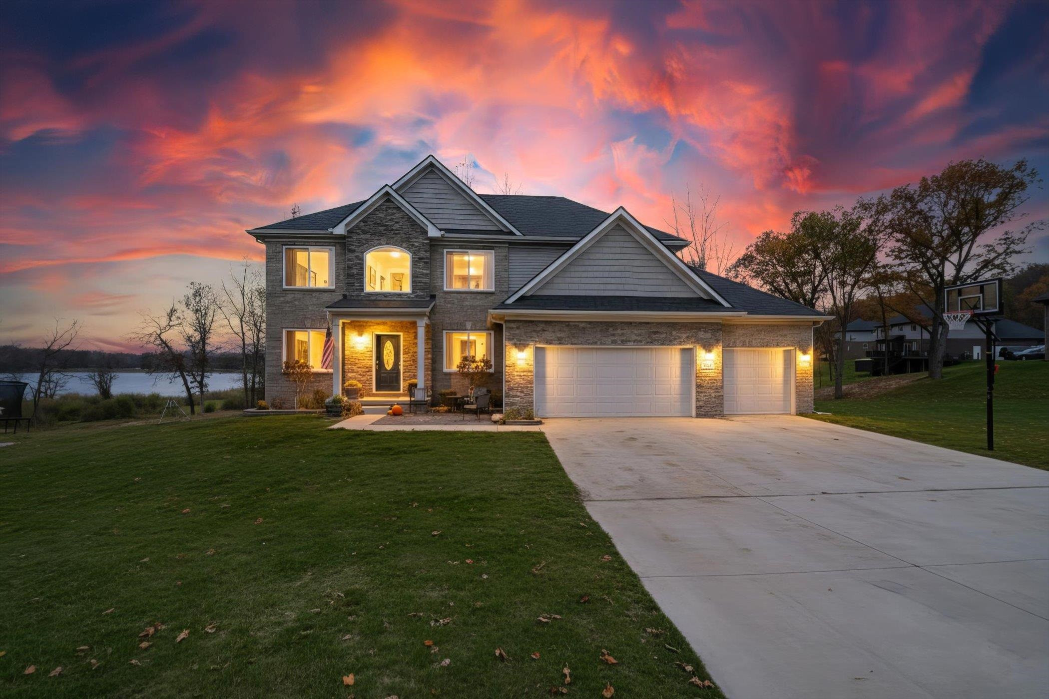 126 Parker Ln Lane, Ortonville, MI 48462 — Photo 2