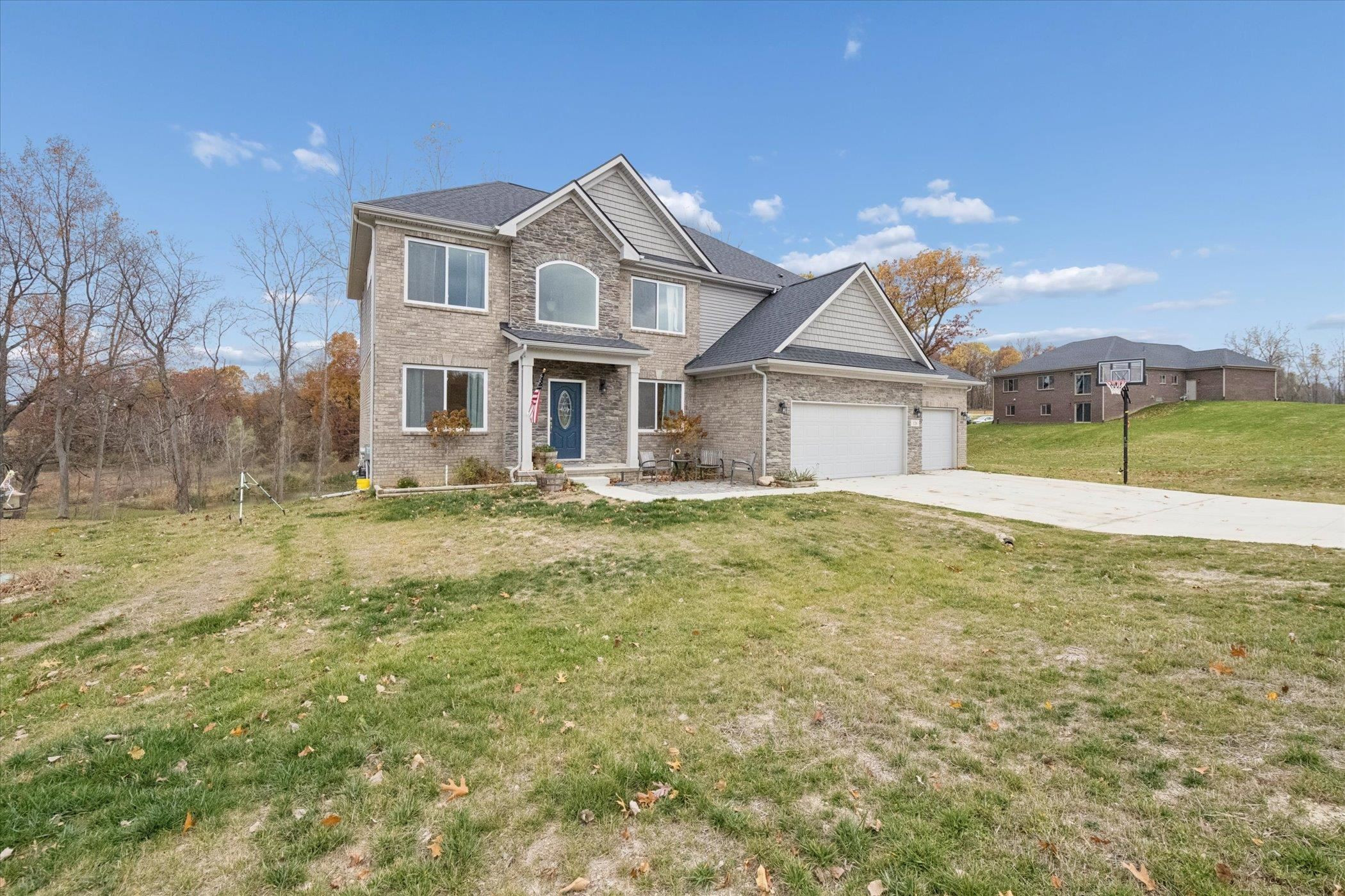 126 Parker Ln Lane, Ortonville, MI 48462 — Photo 3
