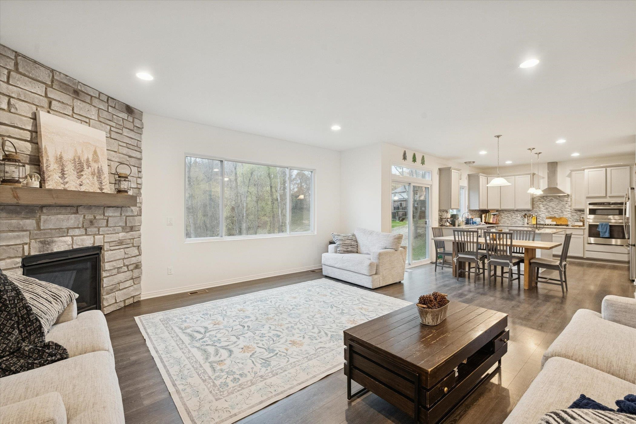 126 Parker Ln Lane, Ortonville, MI 48462 — Photo 9