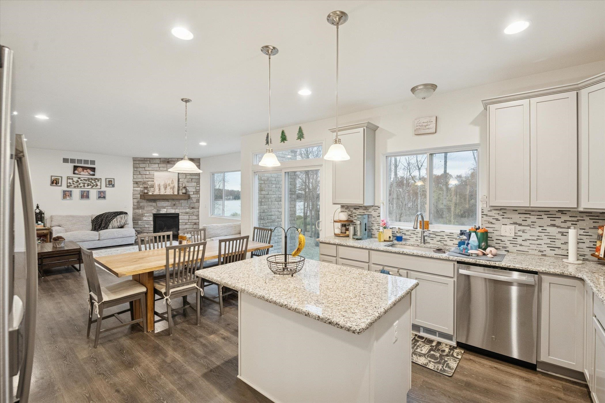 126 Parker Ln Lane, Ortonville, MI 48462 — Photo 17