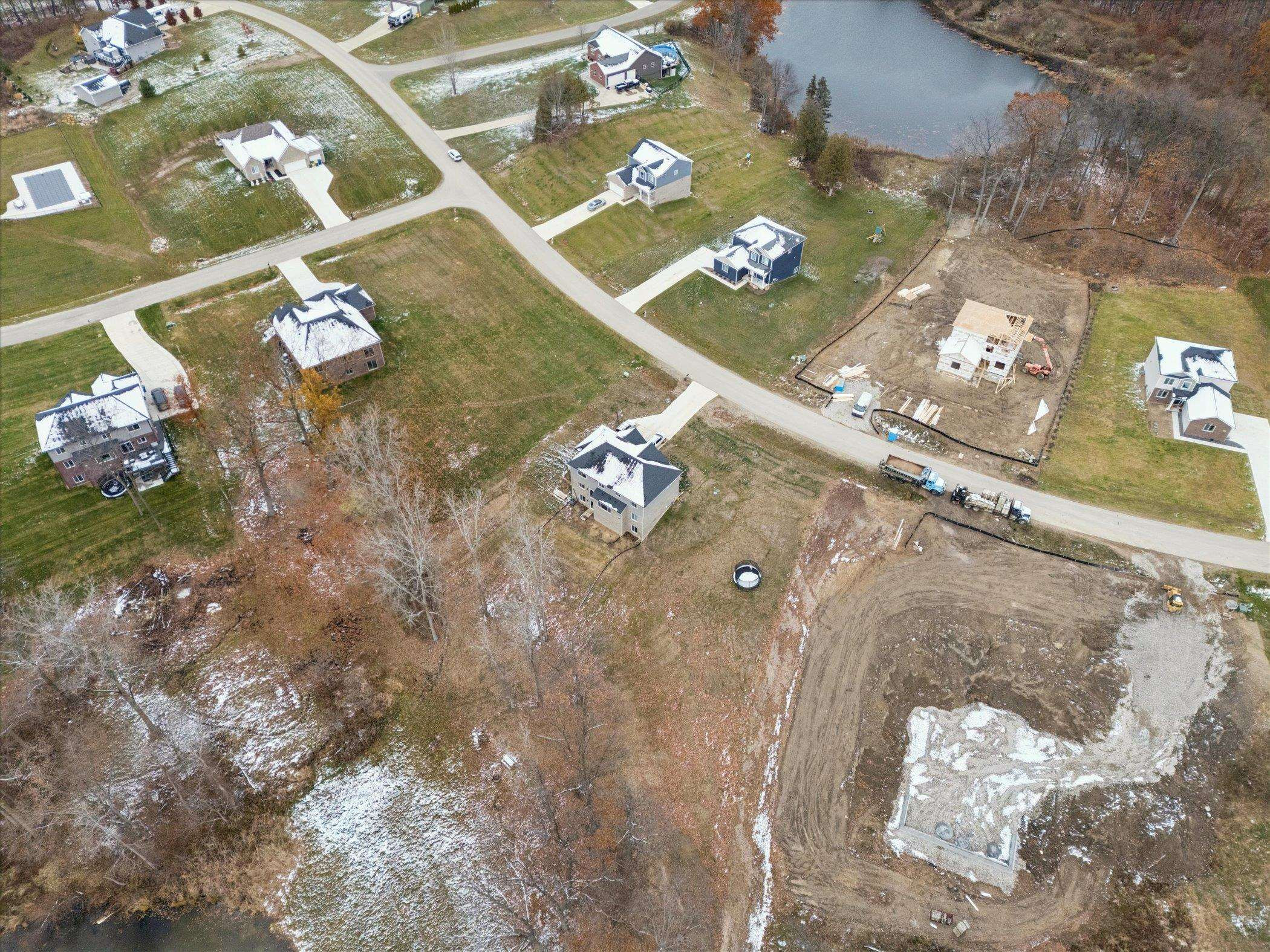 126 Parker Ln Lane, Ortonville, MI 48462 — Photo 59