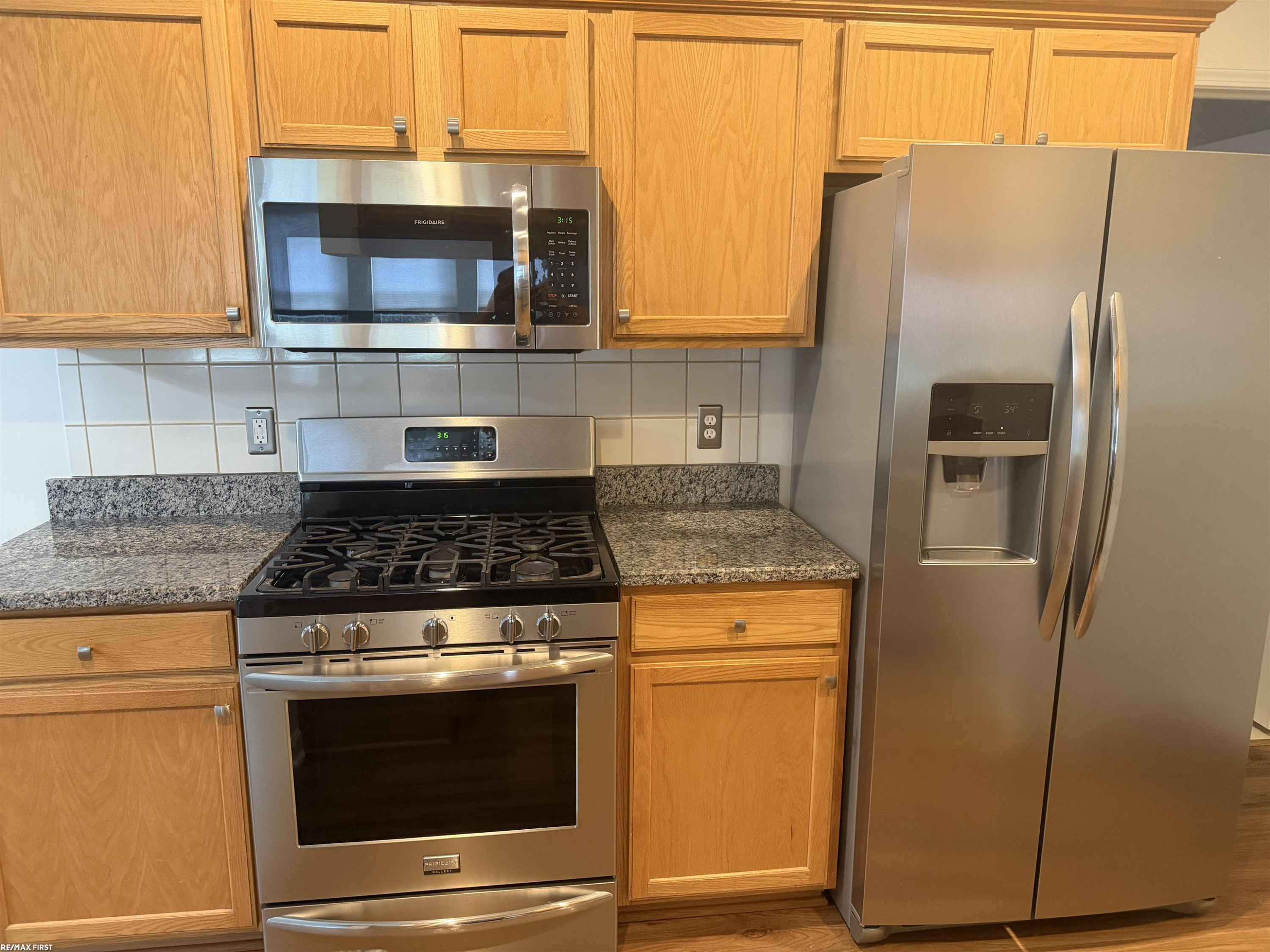 30570 Angela Marie Court, MI — Photo 5