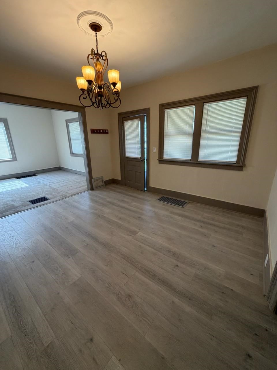 608 Oakwood Street, Owosso, MI 48867 — Photo 7